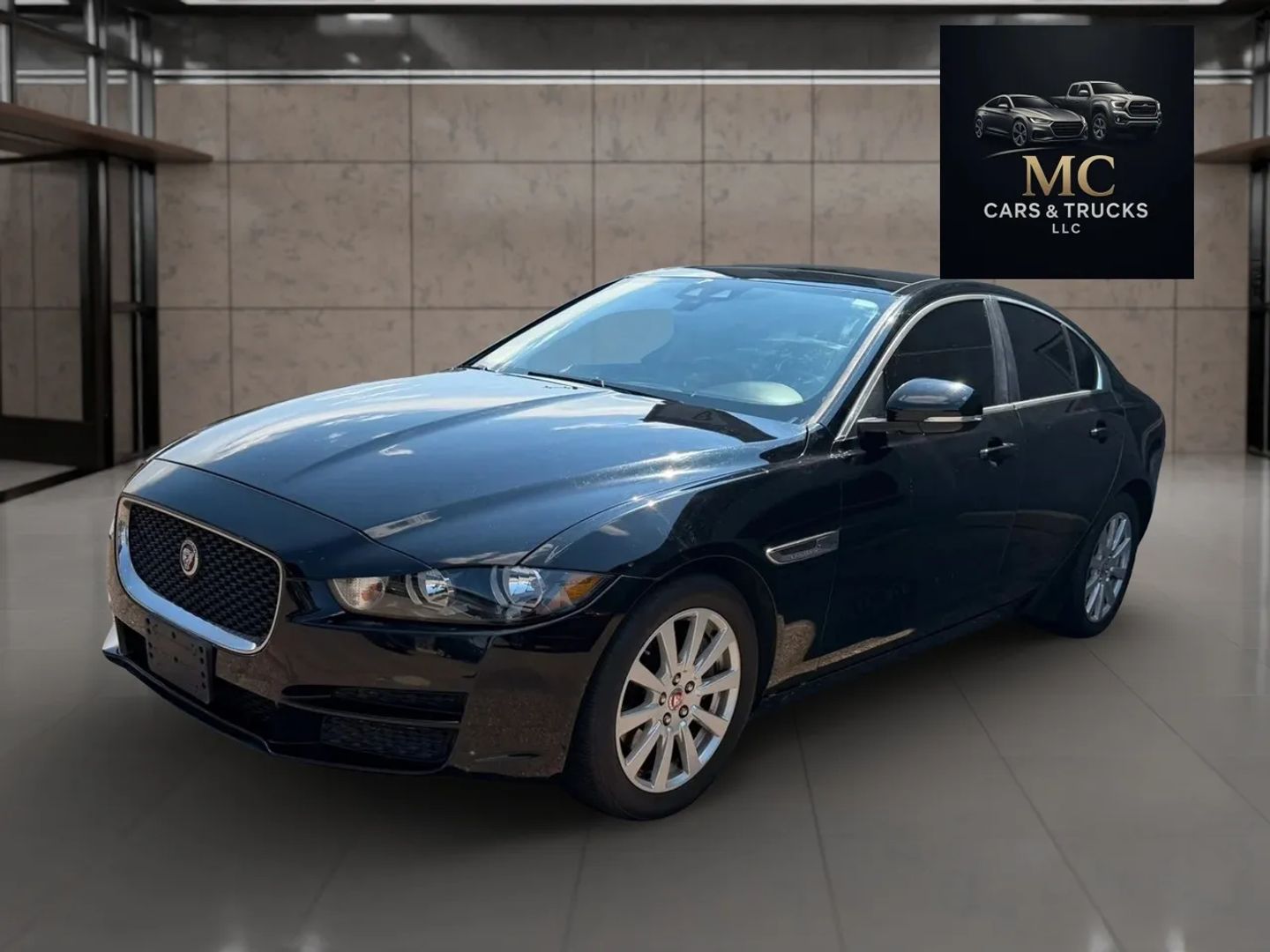 jaguar xe 2019 SAJAR4FX2KCP49925 image jaguar xe 2019 SAJAR4FX2KCP49925 image