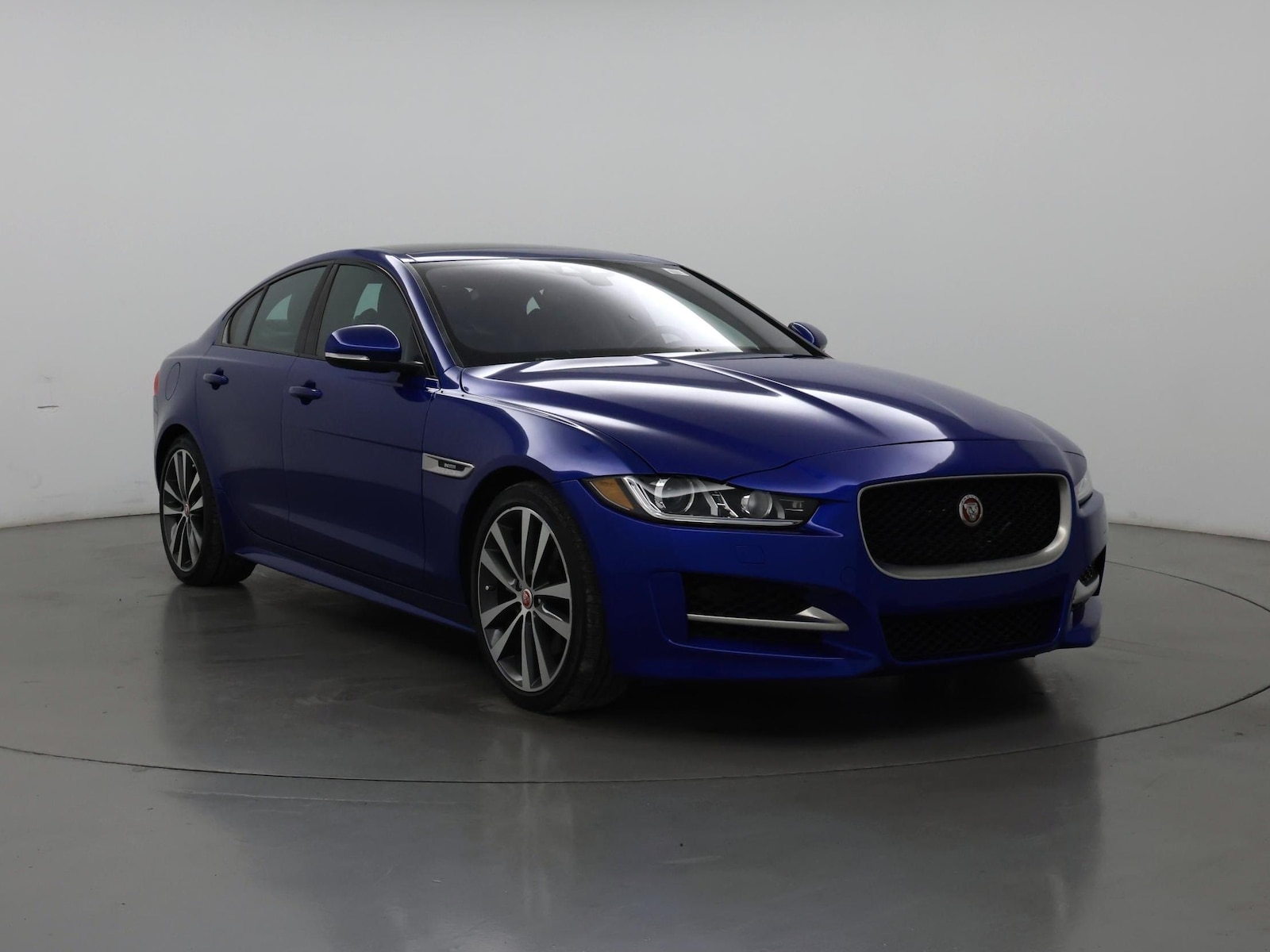 jaguar xe 2018 SAJAF4FX9JCP23491 image jaguar xe 2018 SAJAF4FX9JCP23491 image