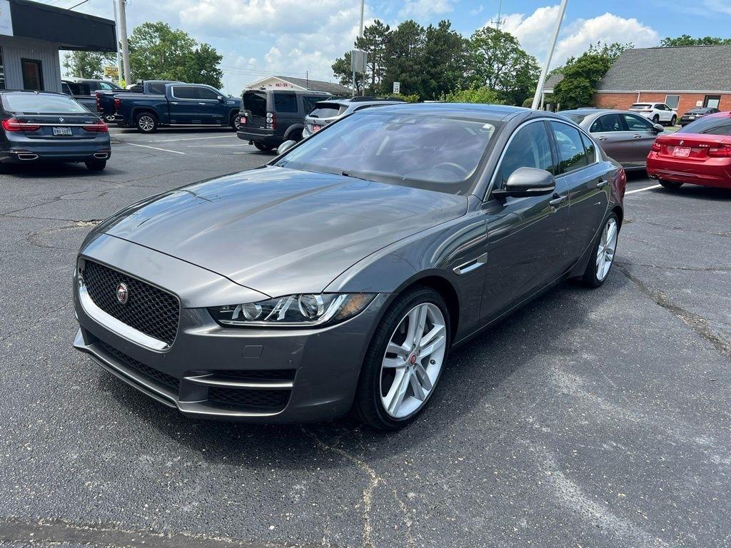 jaguar xe 2018 SAJAJ4GX0JCP38118 image jaguar xe 2018 SAJAJ4GX0JCP38118 image