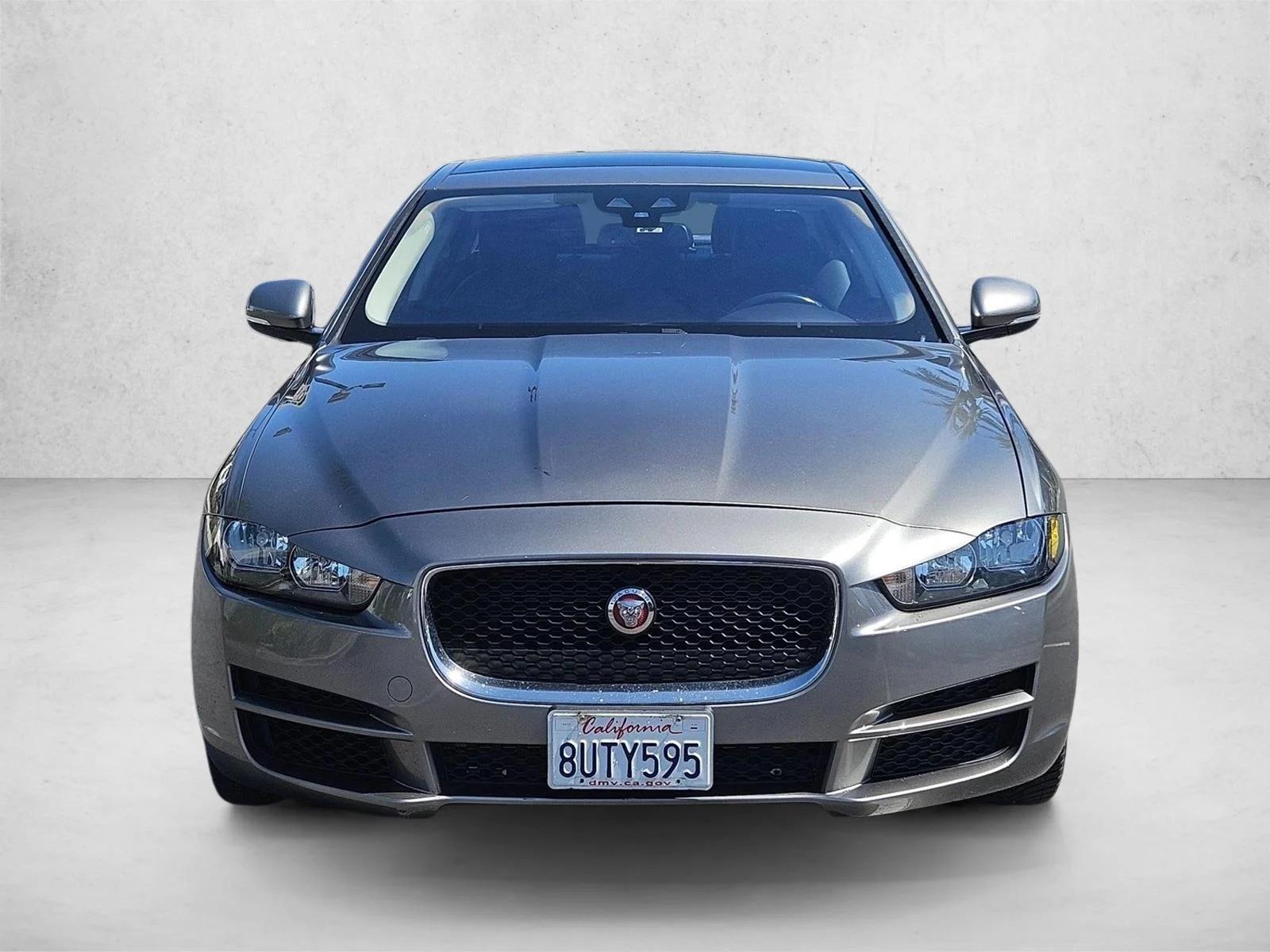 jaguar xe 2018 SAJAJ4FX9JCP25689 image jaguar xe 2018 SAJAJ4FX9JCP25689 image
