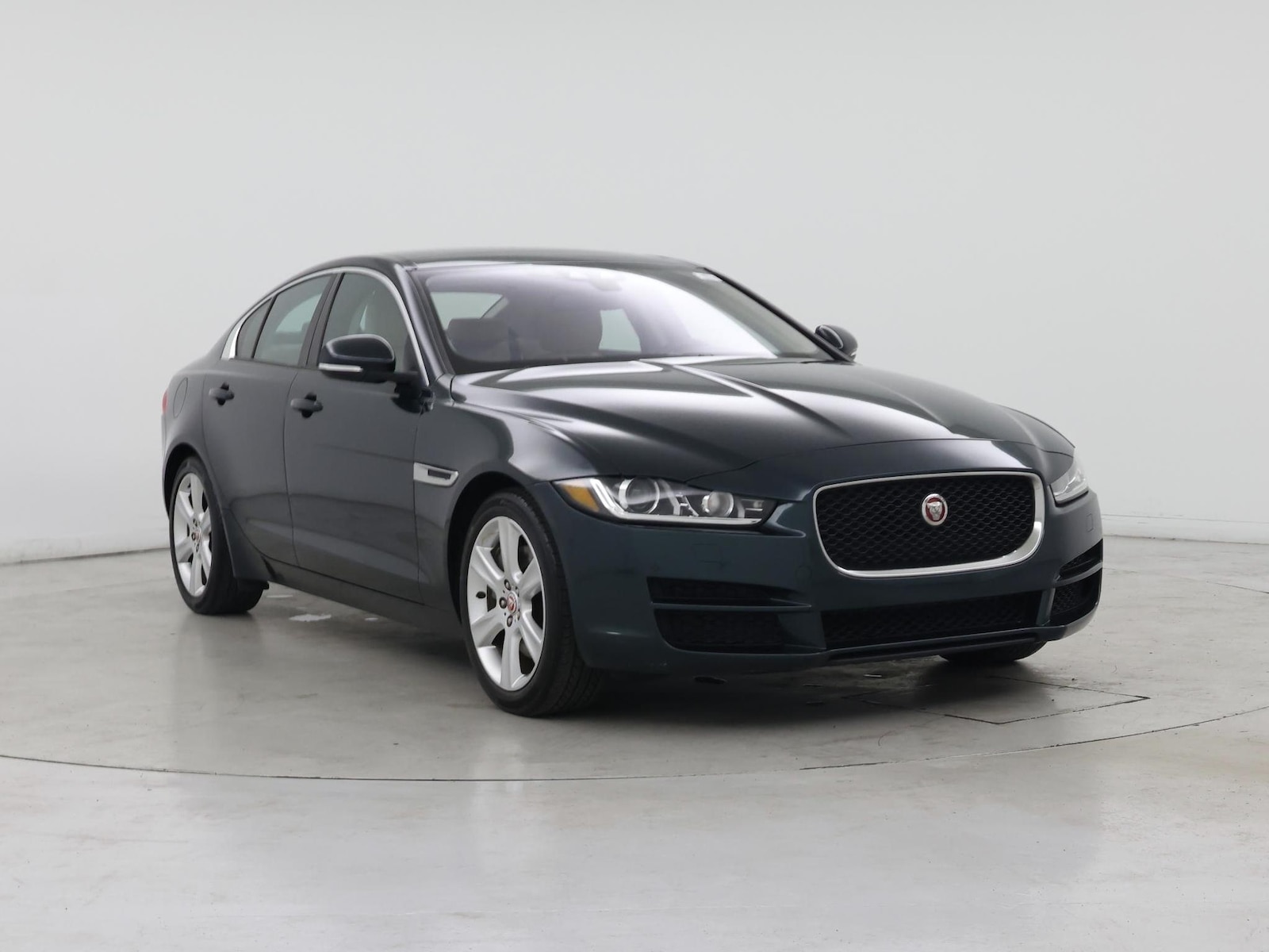jaguar xe 2017 SAJAD4BG2HA966514 image jaguar xe 2017 SAJAD4BG2HA966514 image