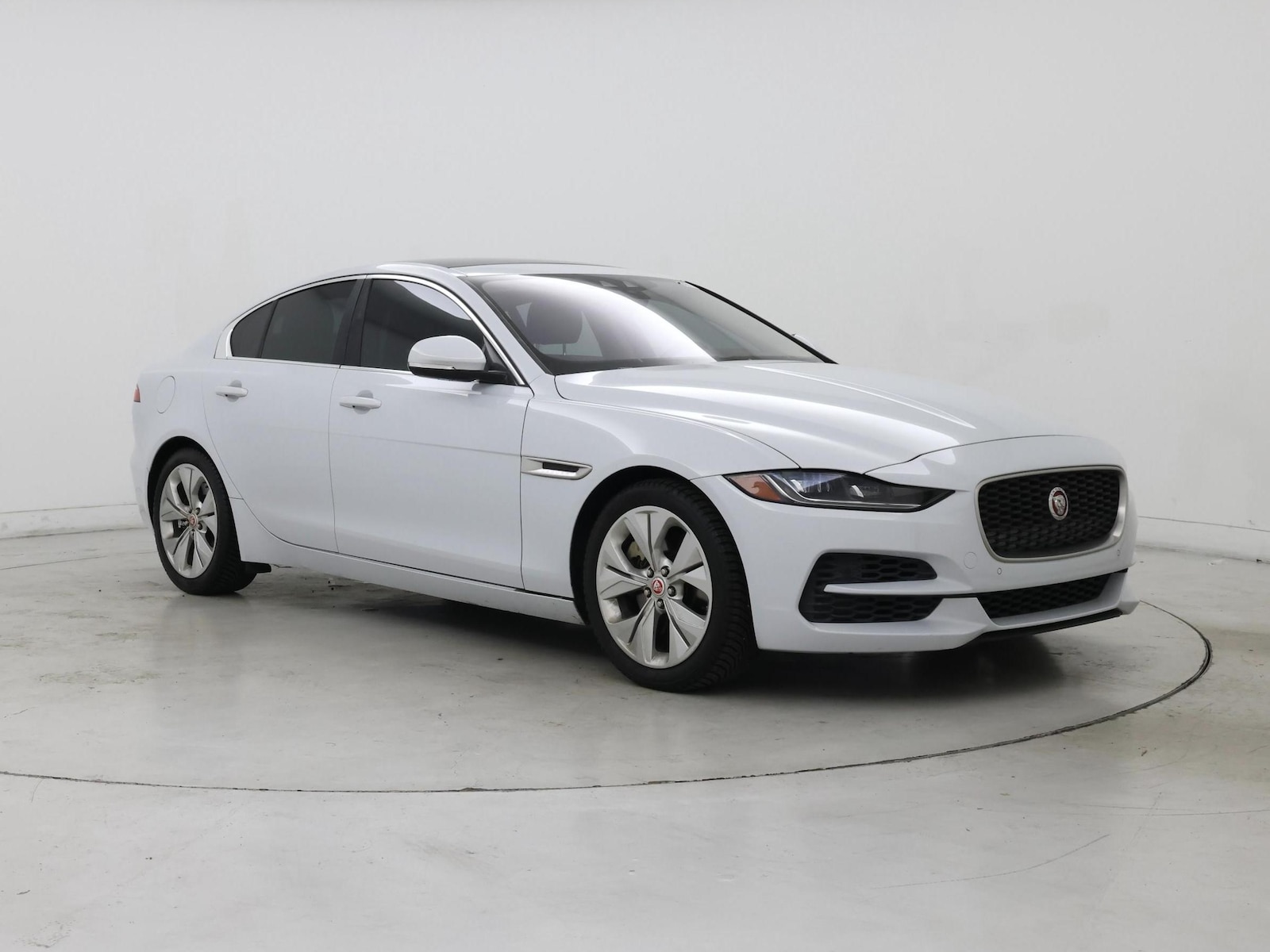 jaguar xe 2020 SAJAE4FX1LCP63201 image jaguar xe 2020 SAJAE4FX1LCP63201 image