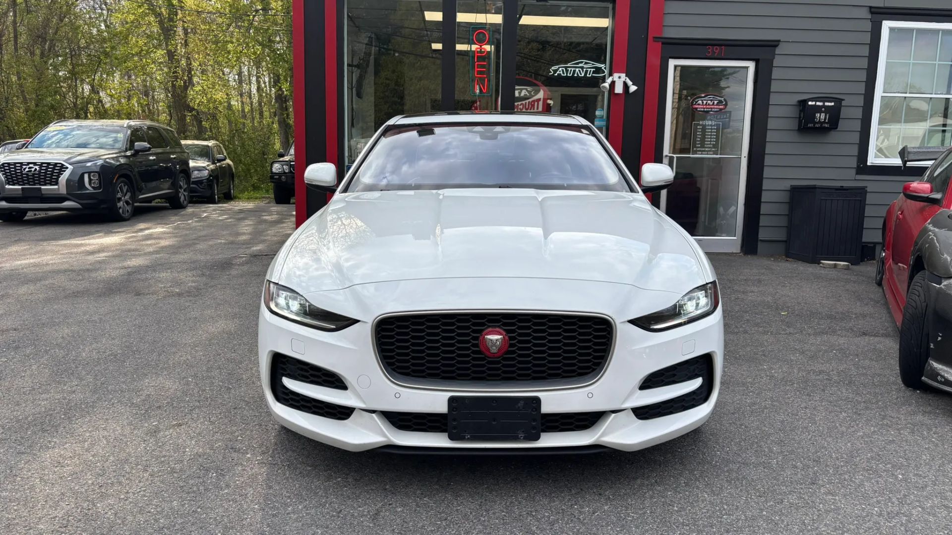 jaguar xe 2020 SAJAJ4FX8LCP59402 image jaguar xe 2020 SAJAJ4FX8LCP59402 image