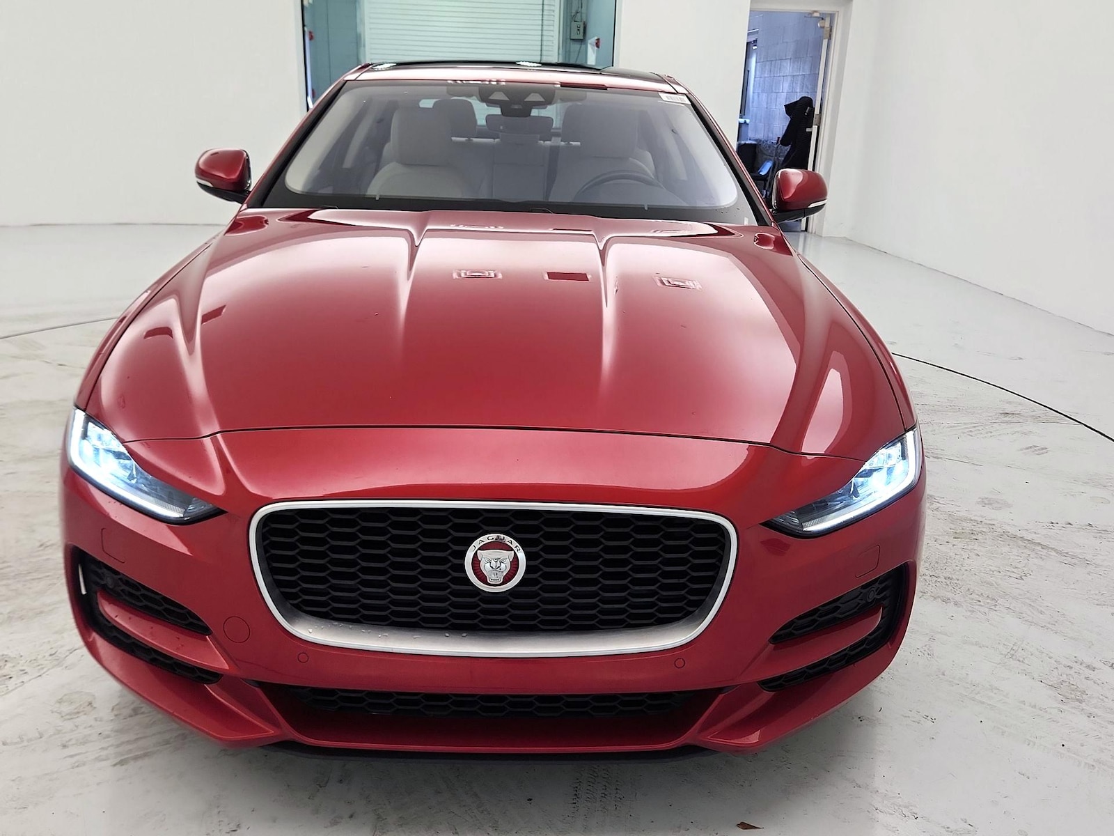 jaguar xe 2020 SAJAE4FX3LCP63166 image jaguar xe 2020 SAJAE4FX3LCP63166 image