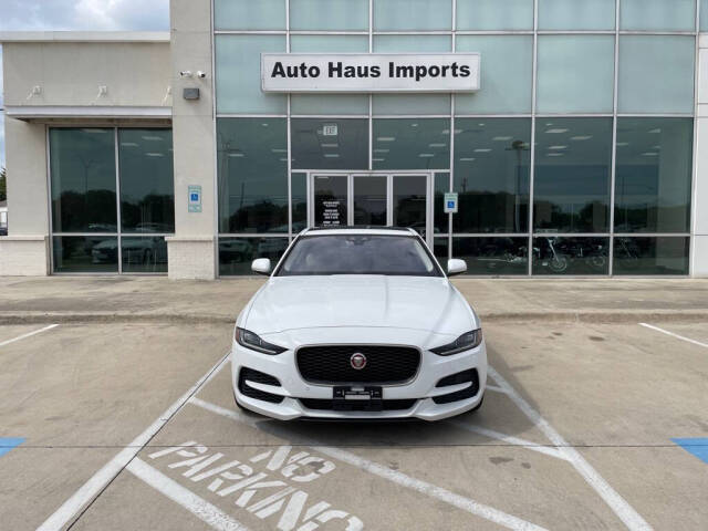 jaguar xe 2020 SAJAE4FX0LCP61536 image jaguar xe 2020 SAJAE4FX0LCP61536 image