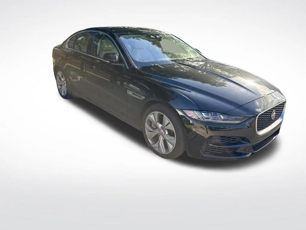 jaguar xe 2020 SAJAE4FX2LCP62882 image jaguar xe 2020 SAJAE4FX2LCP62882 image