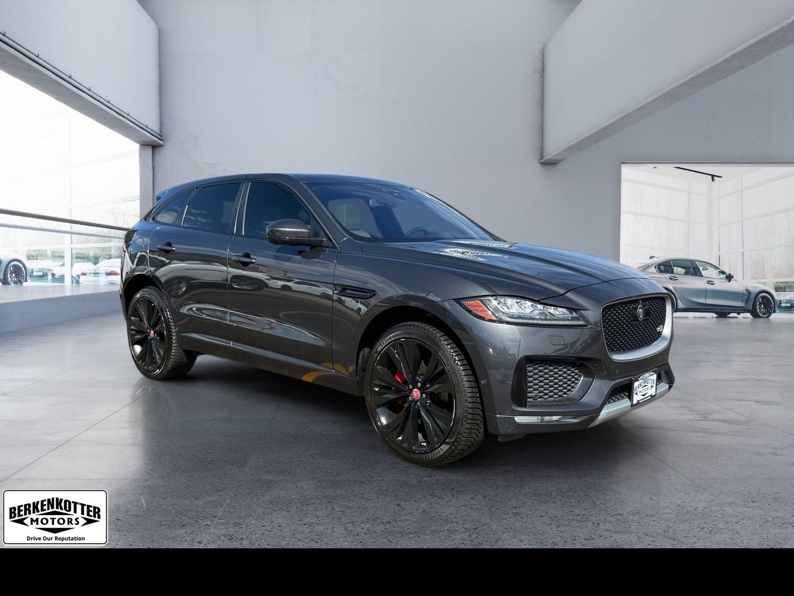jaguar f-pace 2018 SADCM2FV7JA240100 image jaguar f-pace 2018 SADCM2FV7JA240100 image