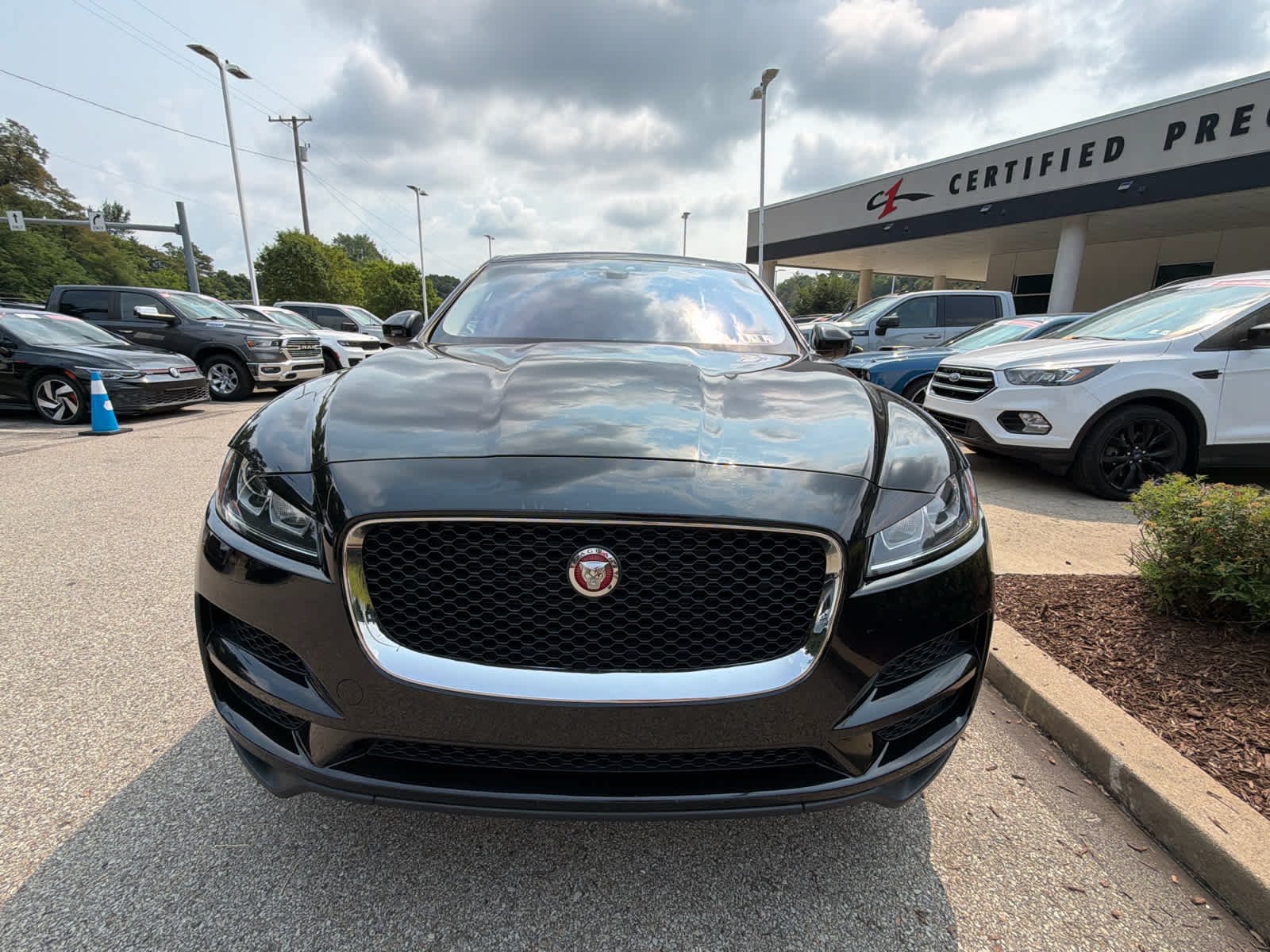 jaguar f-pace 2018 SADCS2FX5JA282627 image jaguar f-pace 2018 SADCS2FX5JA282627 image