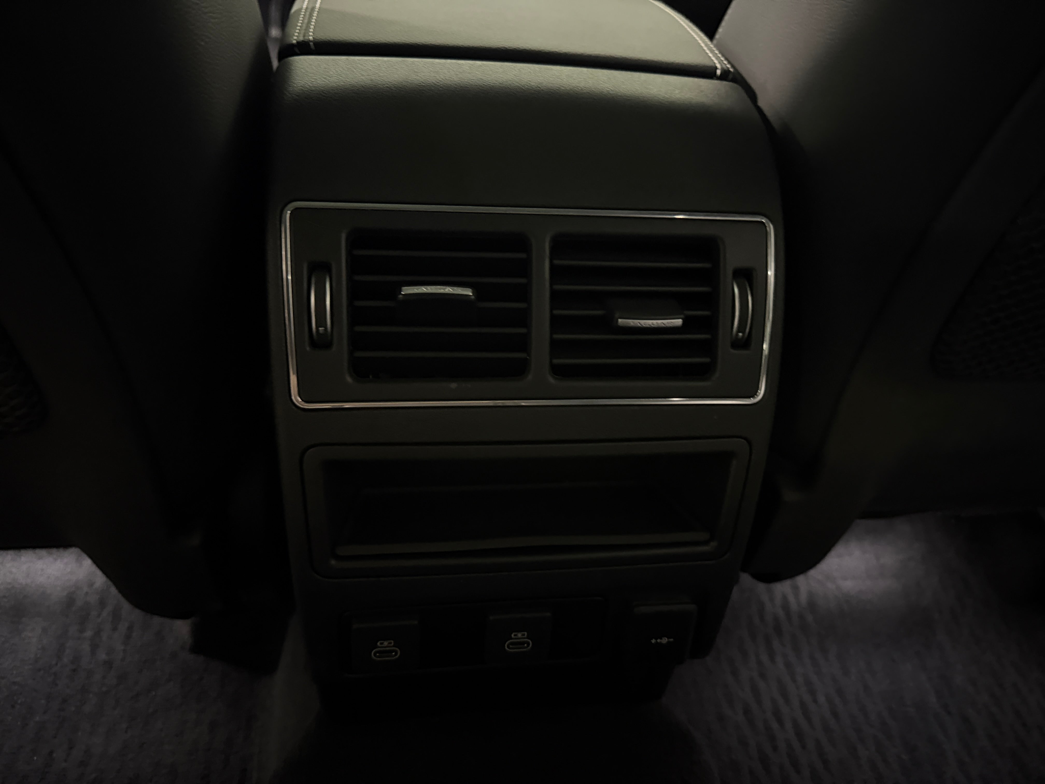 jaguar f-pace 2024 SADCT2EX6RA726768 image