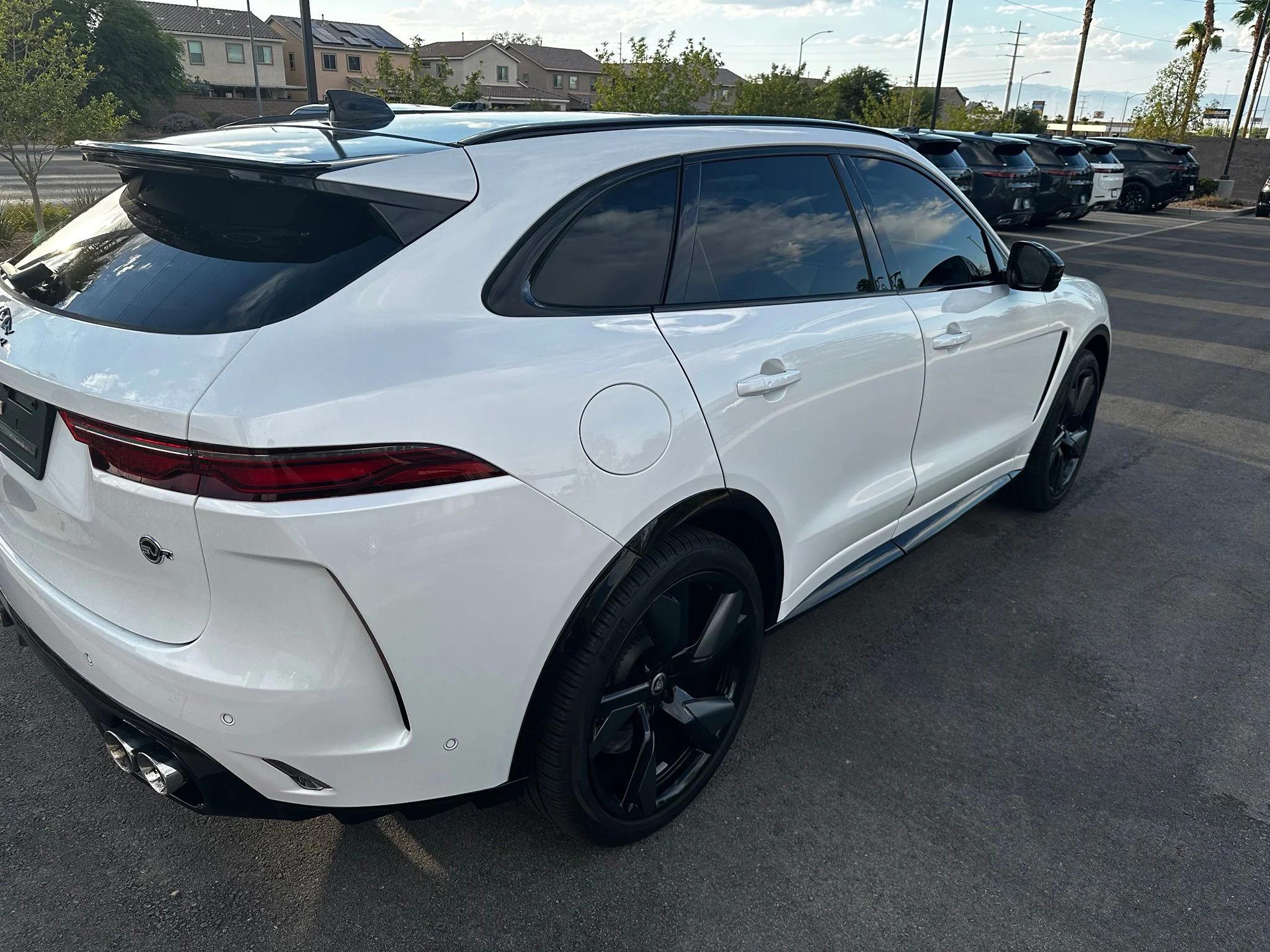 jaguar f-pace 2025 SADCZ2FE2SA744282 image jaguar f-pace 2025 SADCZ2FE2SA744282 image