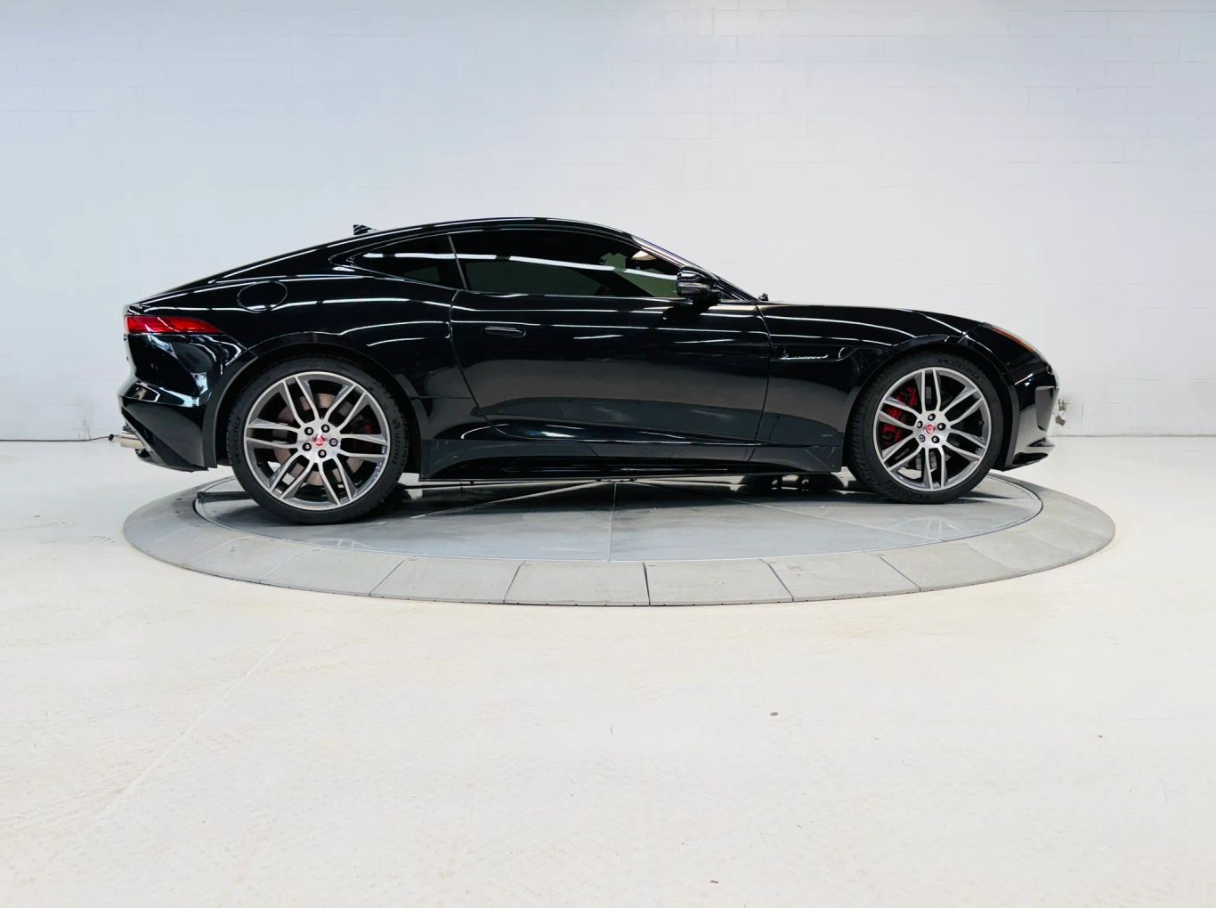 jaguar f-type 2017 SAJWJ6DL0HMK35843 image jaguar f-type 2017 SAJWJ6DL0HMK35843 image