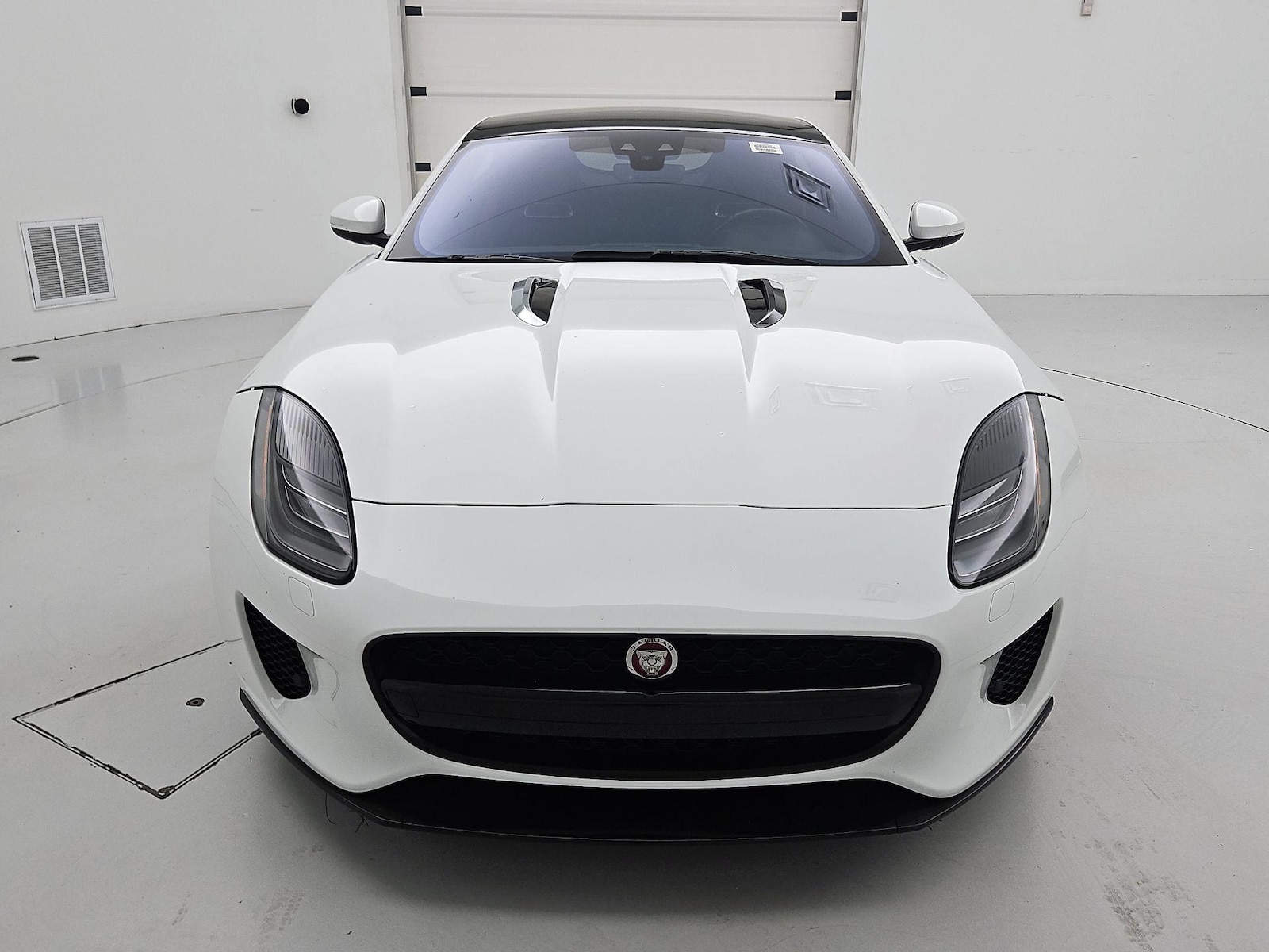 jaguar f-type 2020 SAJDD1GX5LCK67685 image jaguar f-type 2020 SAJDD1GX5LCK67685 image
