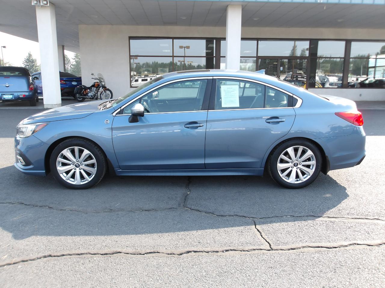 subaru legacy 2018 4S3BNAN65J3026784 image subaru legacy 2018 4S3BNAN65J3026784 image