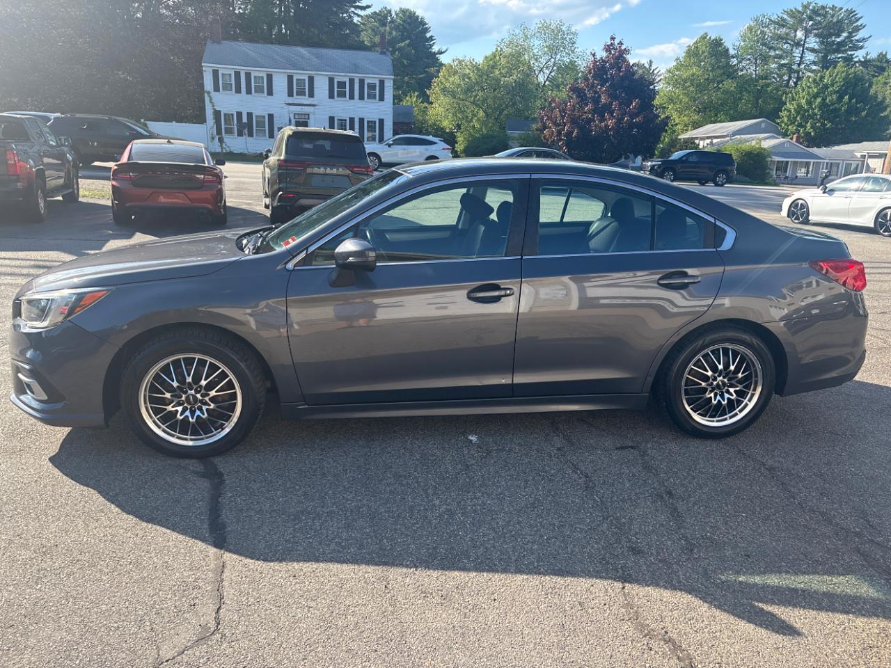 subaru legacy 2018 4S3BNAF65J3037220 image subaru legacy 2018 4S3BNAF65J3037220 image