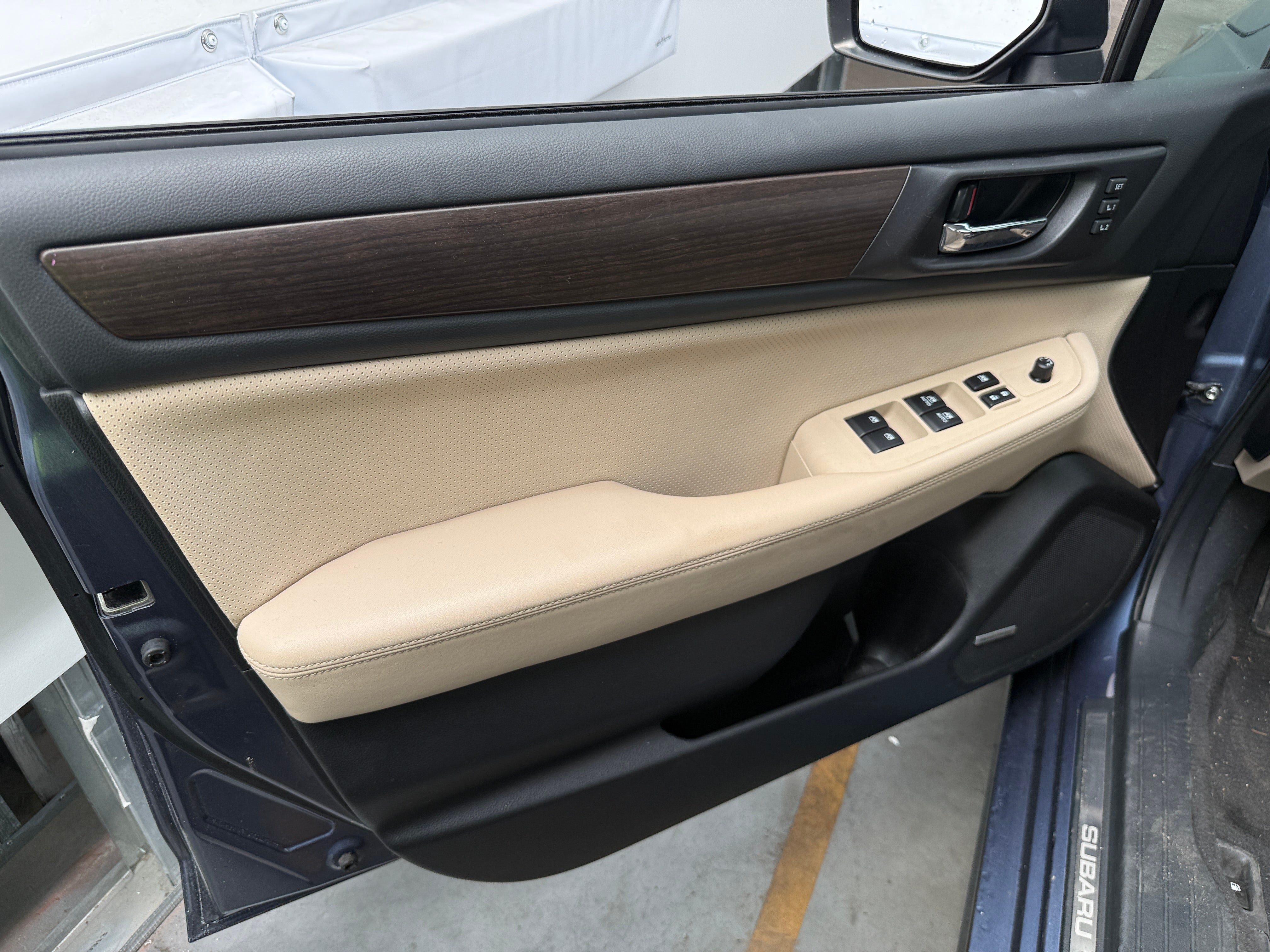subaru legacy 2015 4S3BNAL65F3053543 image subaru legacy 2015 4S3BNAL65F3053543 image