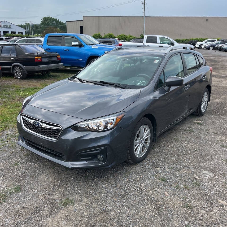 subaru impreza 2018 4S3GTAD67J3746682 image subaru impreza 2018 4S3GTAD67J3746682 image