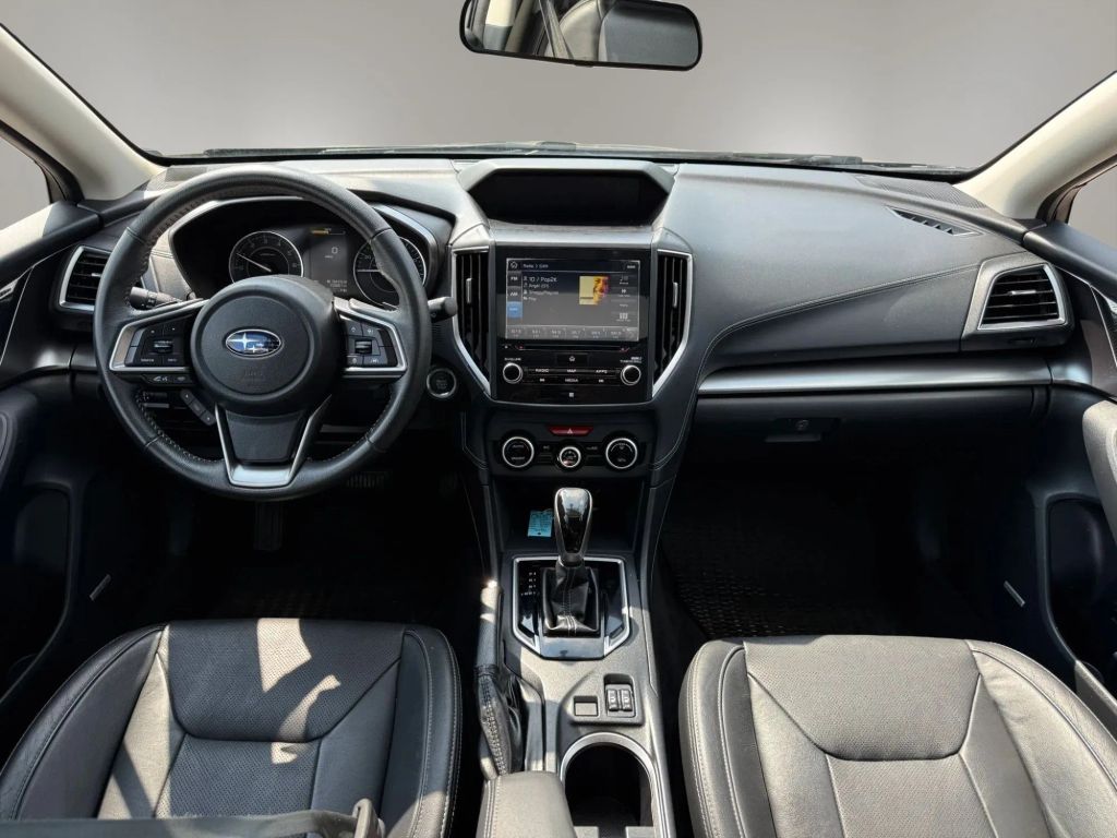 subaru impreza 2018 4S3GTAU6XJ3704328 image subaru impreza 2018 4S3GTAU6XJ3704328 image