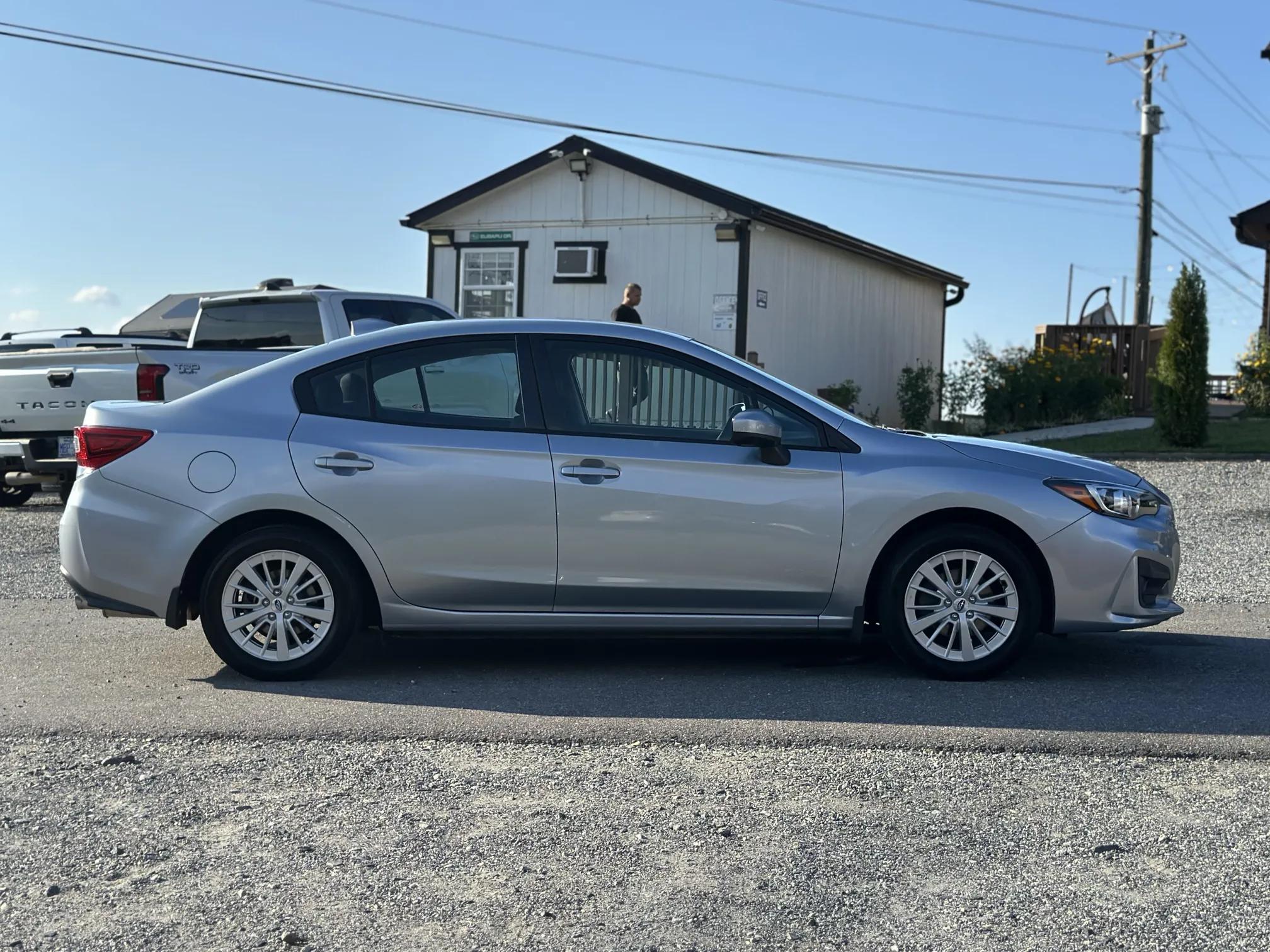 subaru impreza 2017 4S3GKAB60H3601208 image subaru impreza 2017 4S3GKAB60H3601208 image