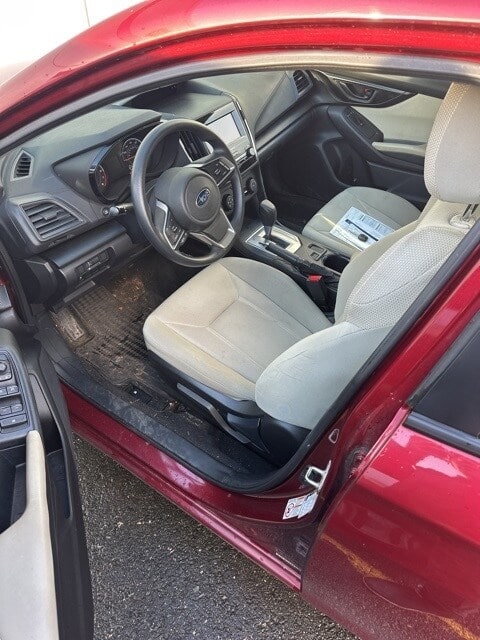 subaru impreza 2017 4S3GTAA60H3714042 image subaru impreza 2017 4S3GTAA60H3714042 image