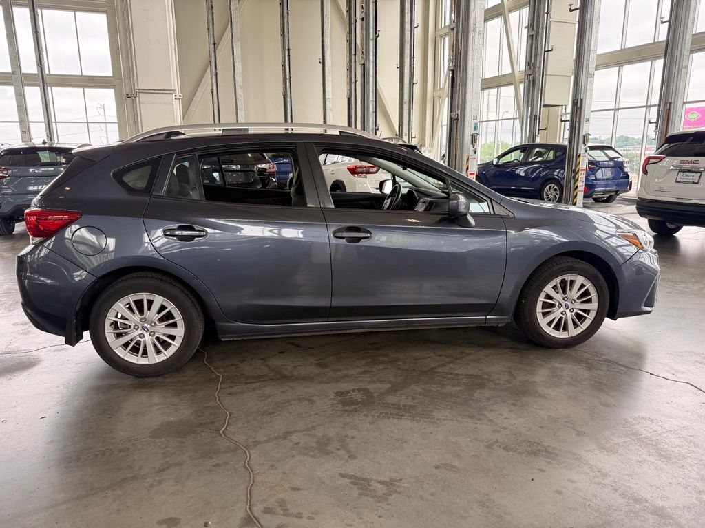 subaru impreza 2017 4S3GTAB68H3705622 image subaru impreza 2017 4S3GTAB68H3705622 image