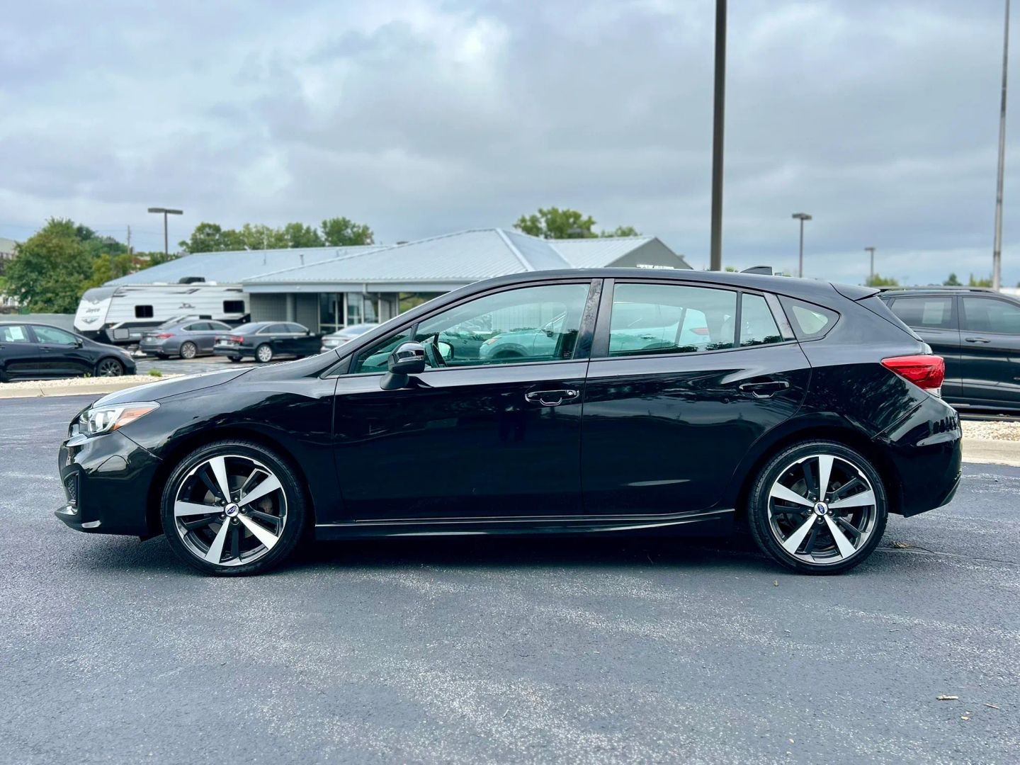 subaru impreza 2017 4S3GTAK60H3709356 image subaru impreza 2017 4S3GTAK60H3709356 image