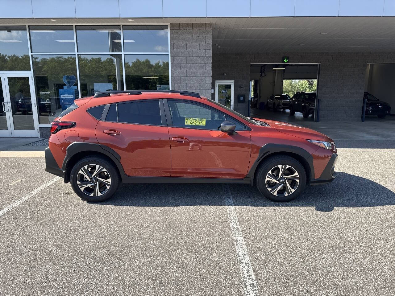subaru crosstrek 2024 JF2GUADC2RH363168 image subaru crosstrek 2024 JF2GUADC2RH363168 image