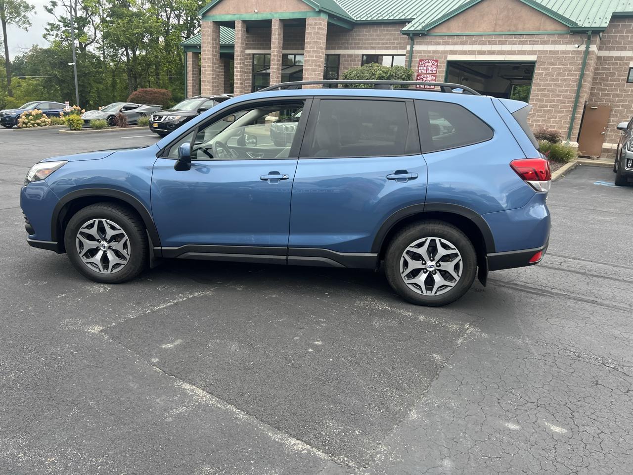 subaru forester 2023 JF2SKAEC1PH457439 image subaru forester 2023 JF2SKAEC1PH457439 image