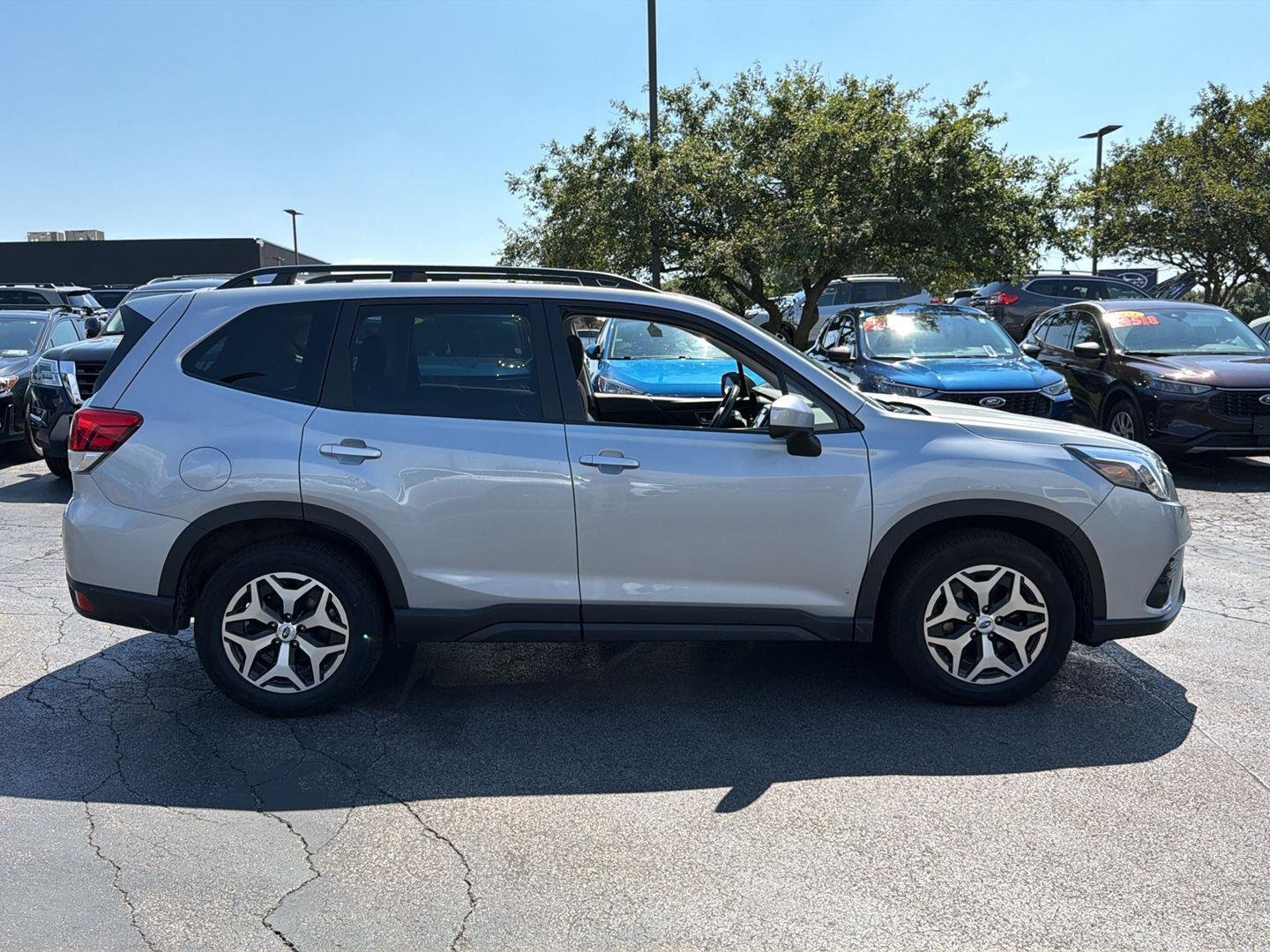 subaru forester 2023 JF2SKAEC9PH485117 image subaru forester 2023 JF2SKAEC9PH485117 image