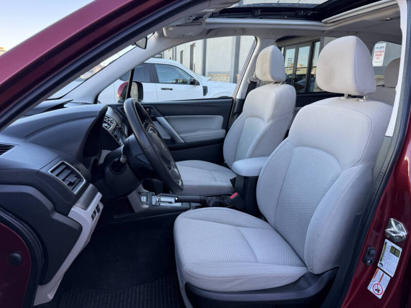 subaru forester 2017 JF2SJAEC4HH561802 image subaru forester 2017 JF2SJAEC4HH561802 image