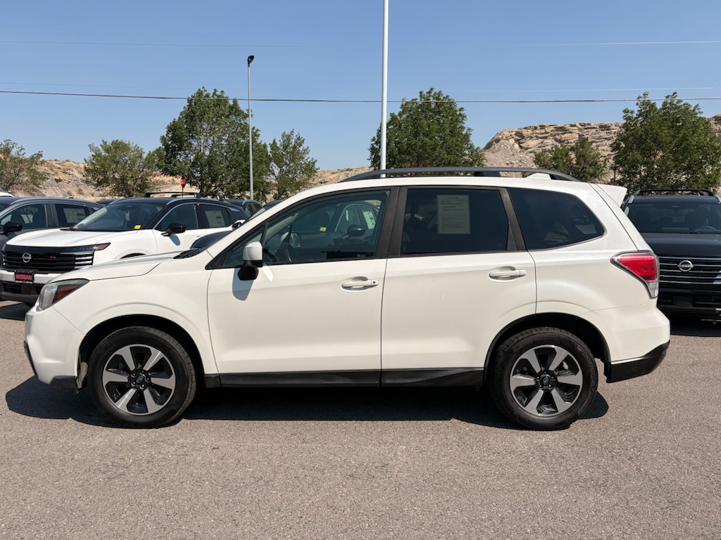 subaru forester 2017 JF2SJAEC8HH530827 image subaru forester 2017 JF2SJAEC8HH530827 image