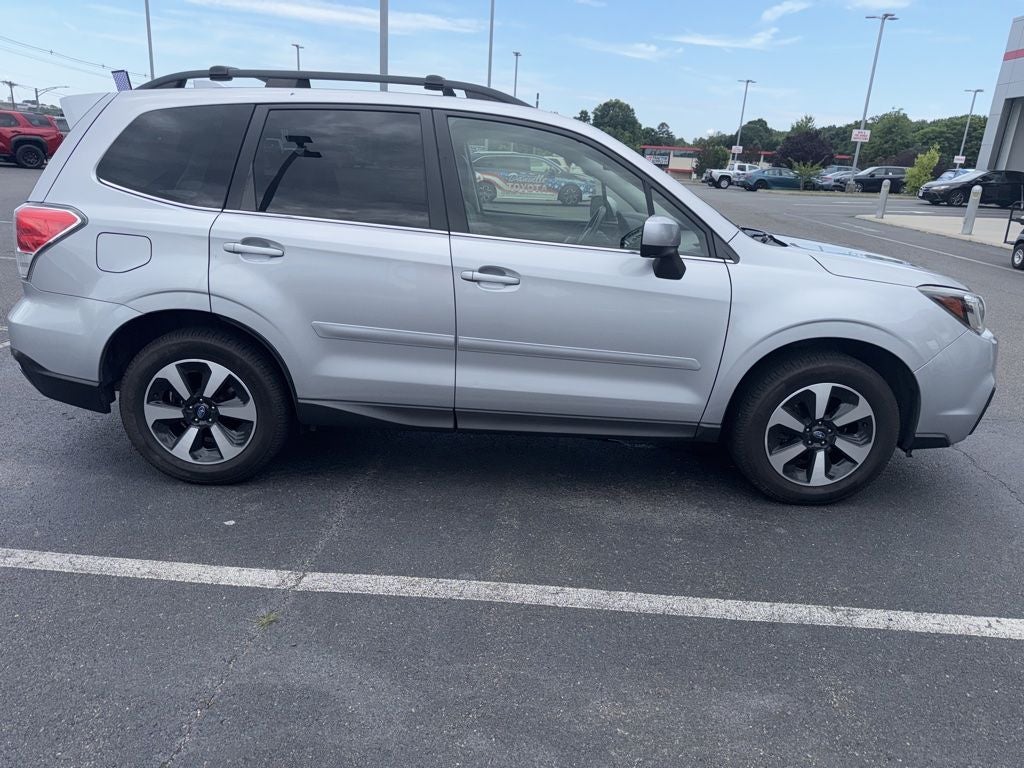 subaru forester 2017 JF2SJARC1HH456144 image subaru forester 2017 JF2SJARC1HH456144 image