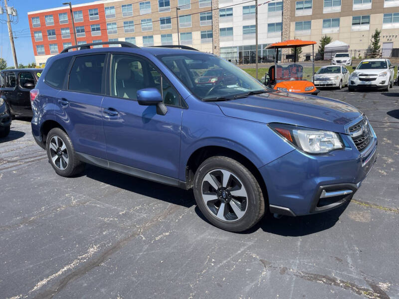subaru forester 2017 JF2SJAEC4HH587686 image subaru forester 2017 JF2SJAEC4HH587686 image