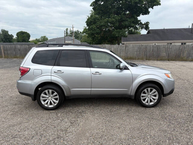 subaru forester 2012 JF2SHBDC1CH417863 image subaru forester 2012 JF2SHBDC1CH417863 image