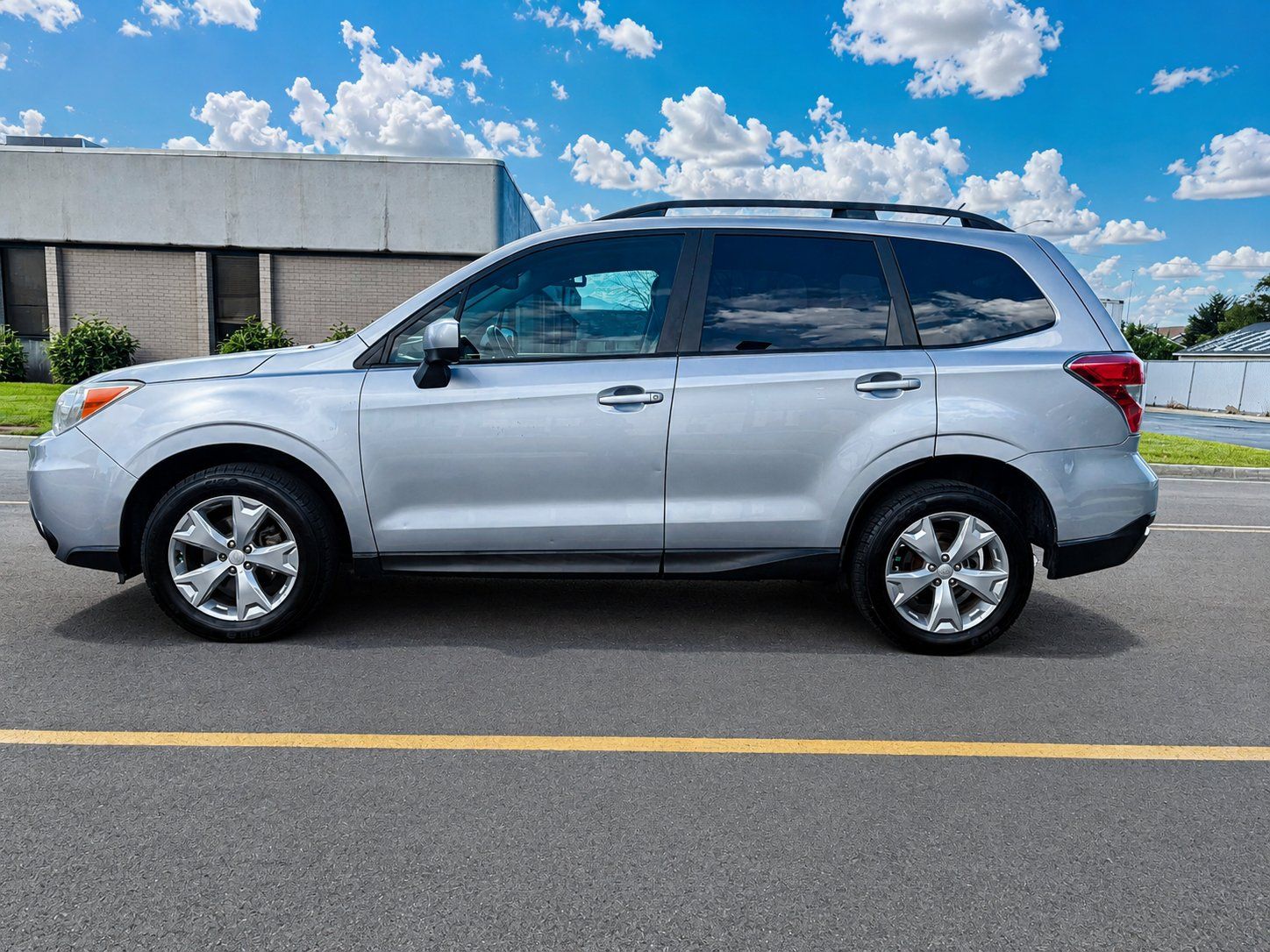 subaru forester 2014 JF2SJAEC6EH463947 image subaru forester 2014 JF2SJAEC6EH463947 image