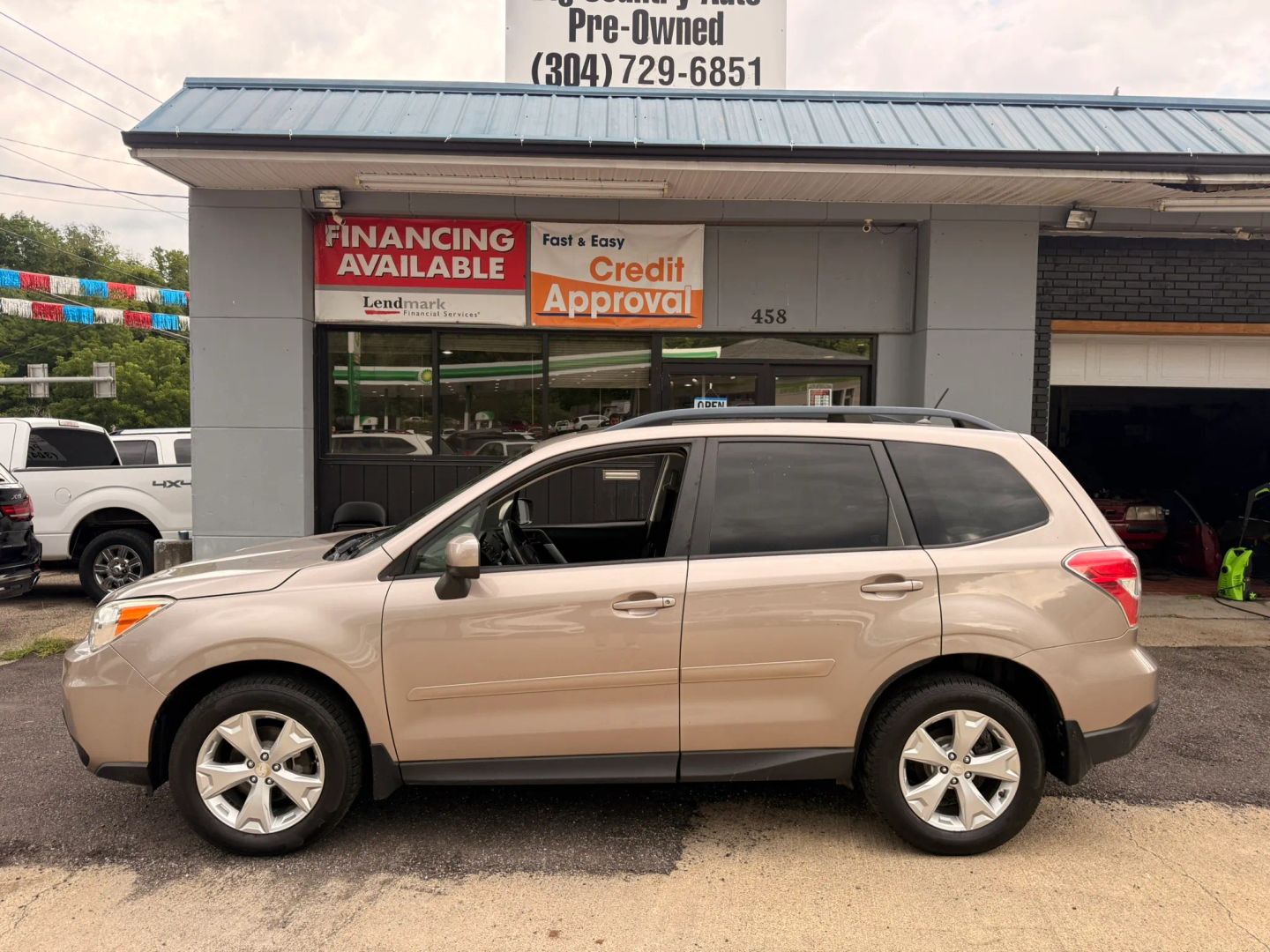 subaru forester 2015 JF2SJADC2FH817403 image subaru forester 2015 JF2SJADC2FH817403 image