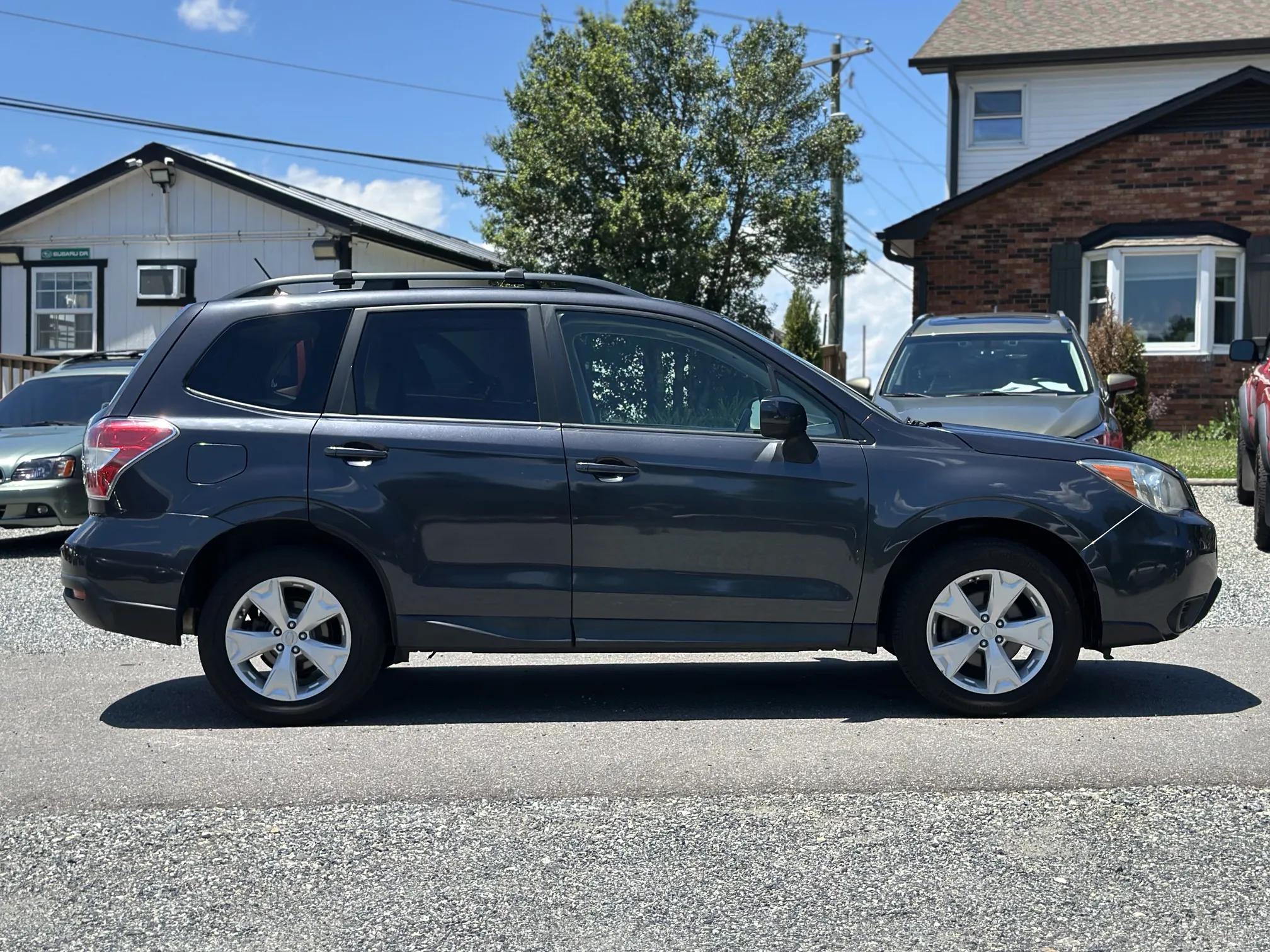 subaru forester 2015 JF2SJADC7FH560898 image subaru forester 2015 JF2SJADC7FH560898 image