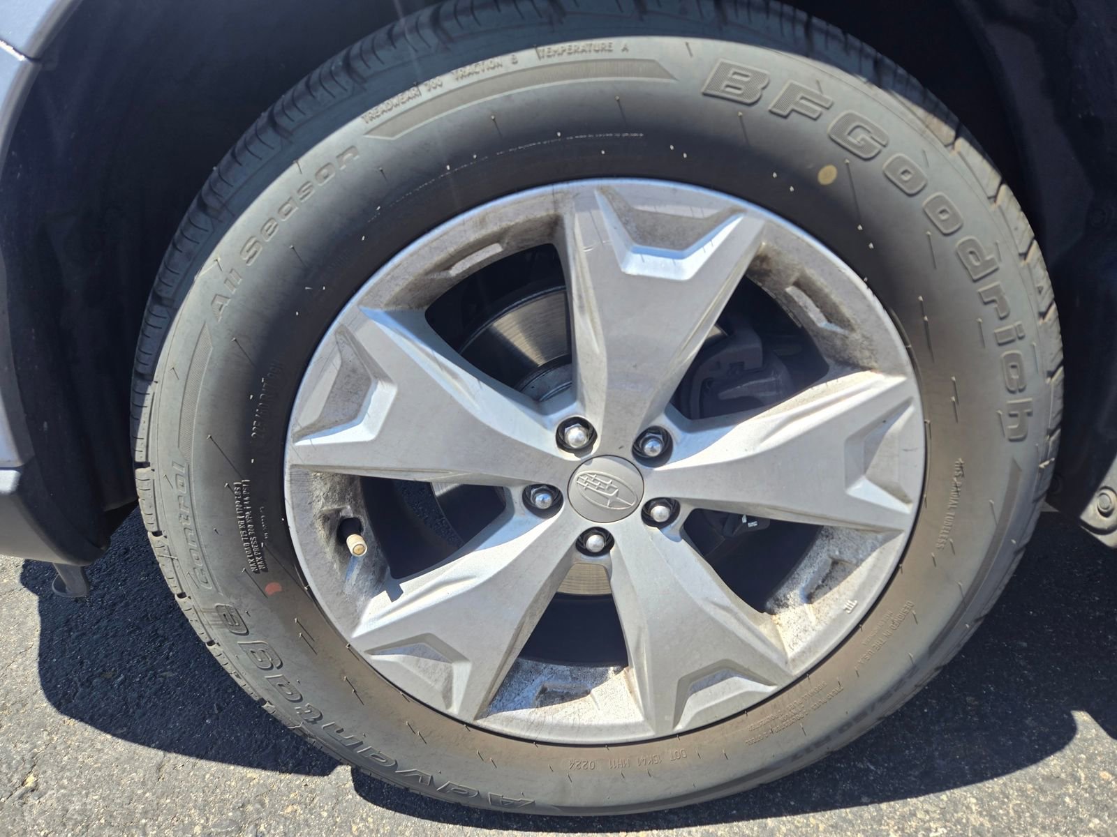 subaru forester 2015 JF2SJADC5FH484792 image subaru forester 2015 JF2SJADC5FH484792 image