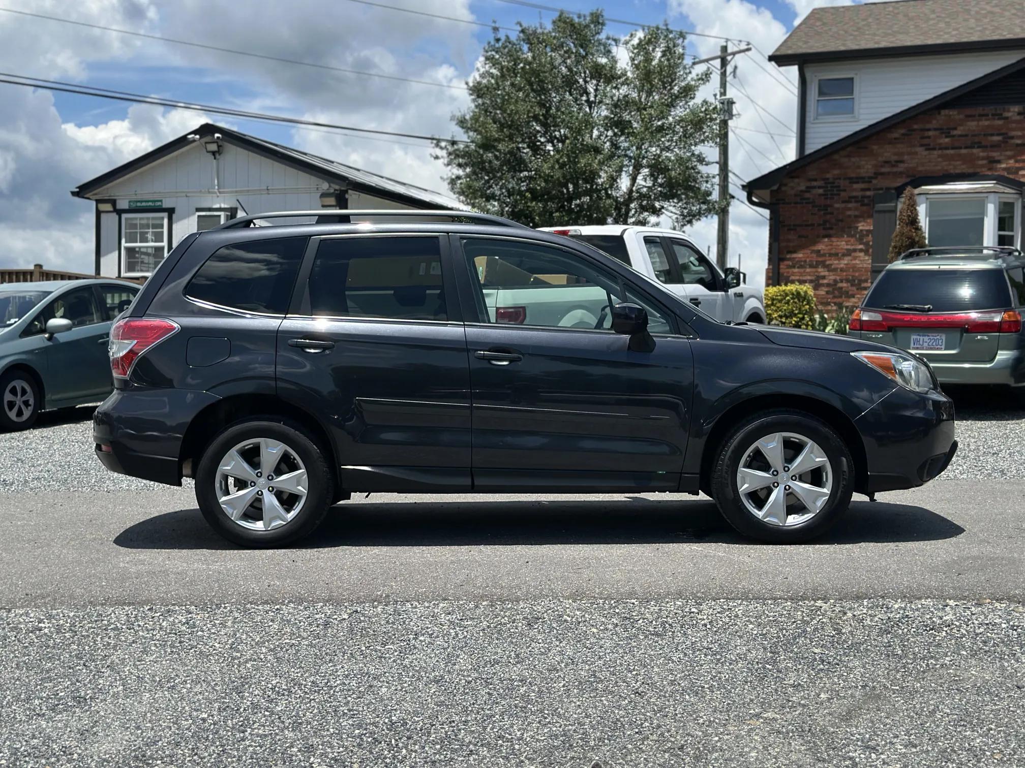 subaru forester 2015 JF2SJADC3FH403031 image subaru forester 2015 JF2SJADC3FH403031 image