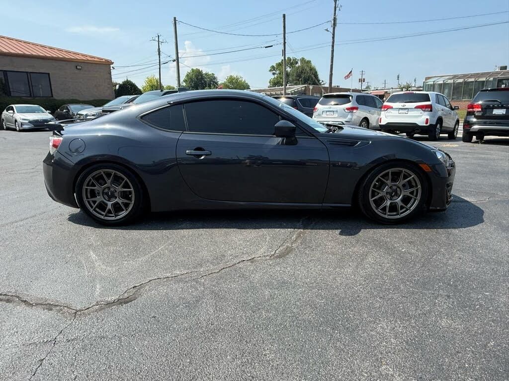 subaru brz 2018 JF1ZCAB18J9601539 image subaru brz 2018 JF1ZCAB18J9601539 image