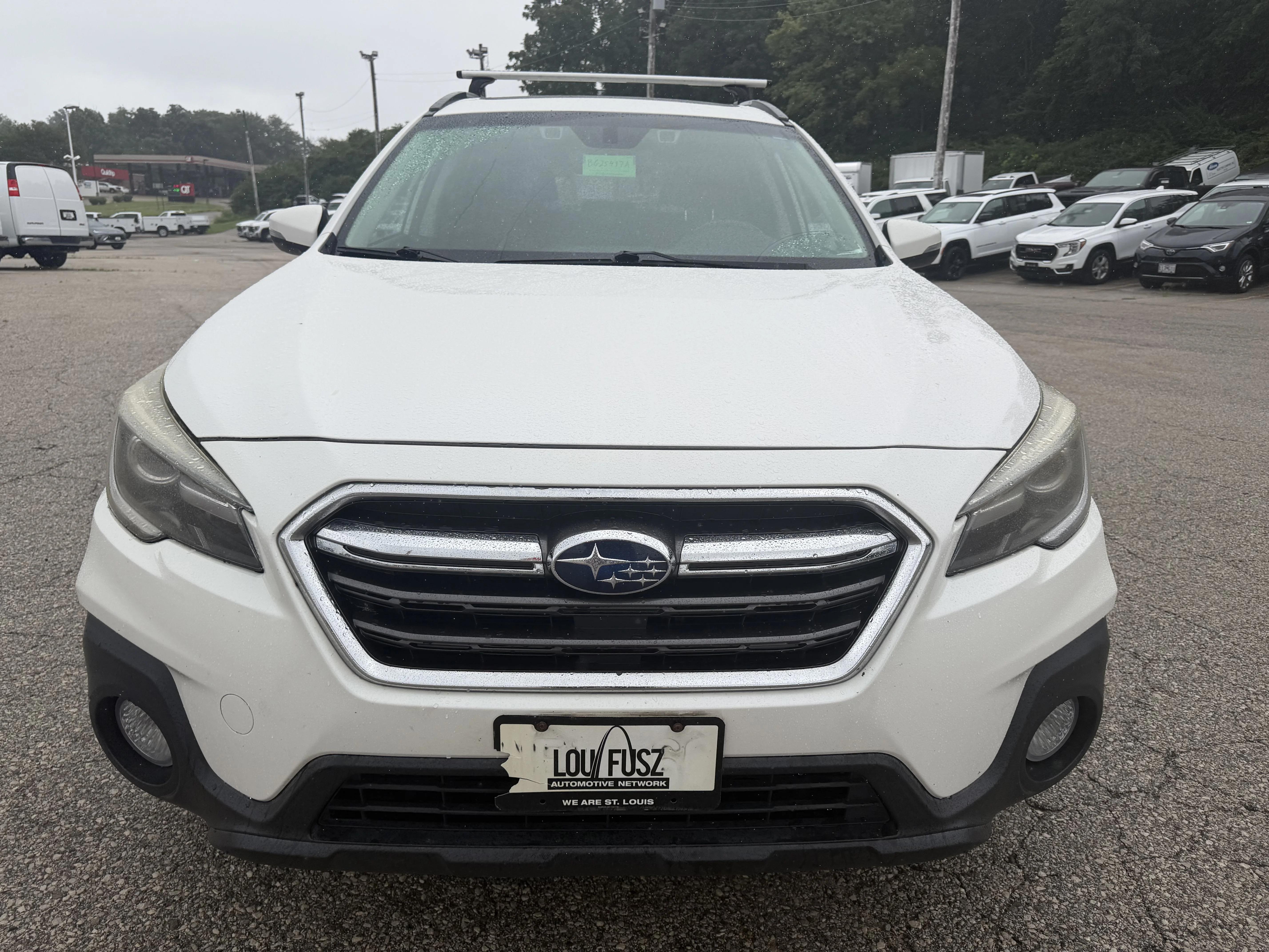 subaru outback 2019 4S4BSATC0K3318437 image
