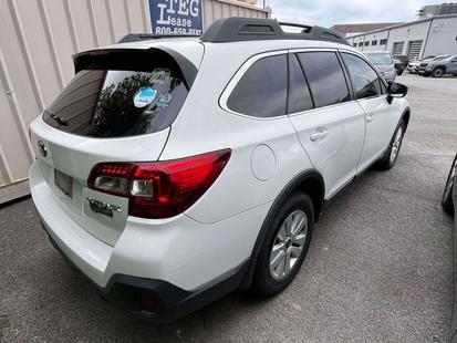 subaru outback 2018 4S4BSAAC8J3216059 image subaru outback 2018 4S4BSAAC8J3216059 image