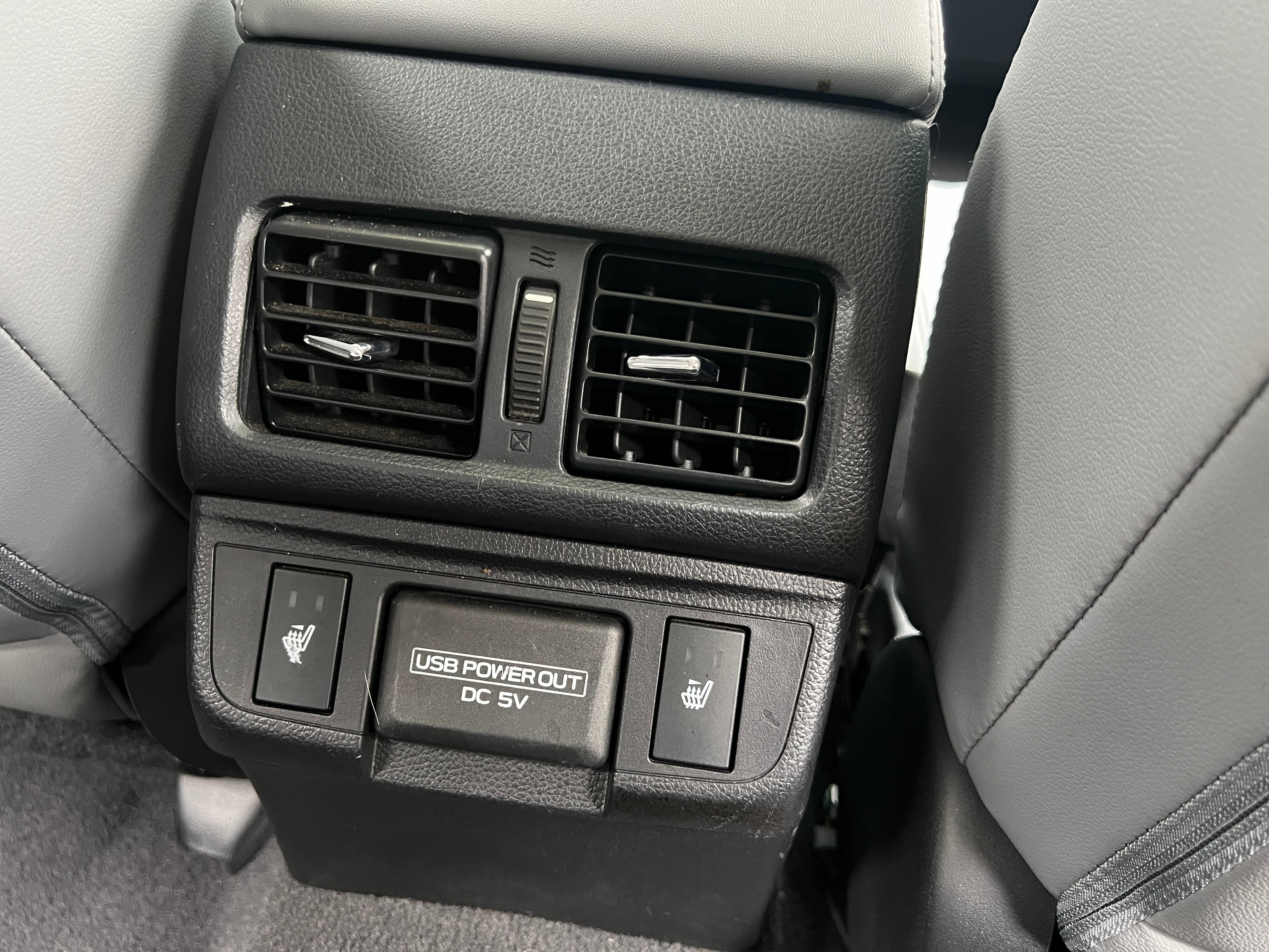 subaru outback 2018 4S4BSANC6J3390206 image subaru outback 2018 4S4BSANC6J3390206 image