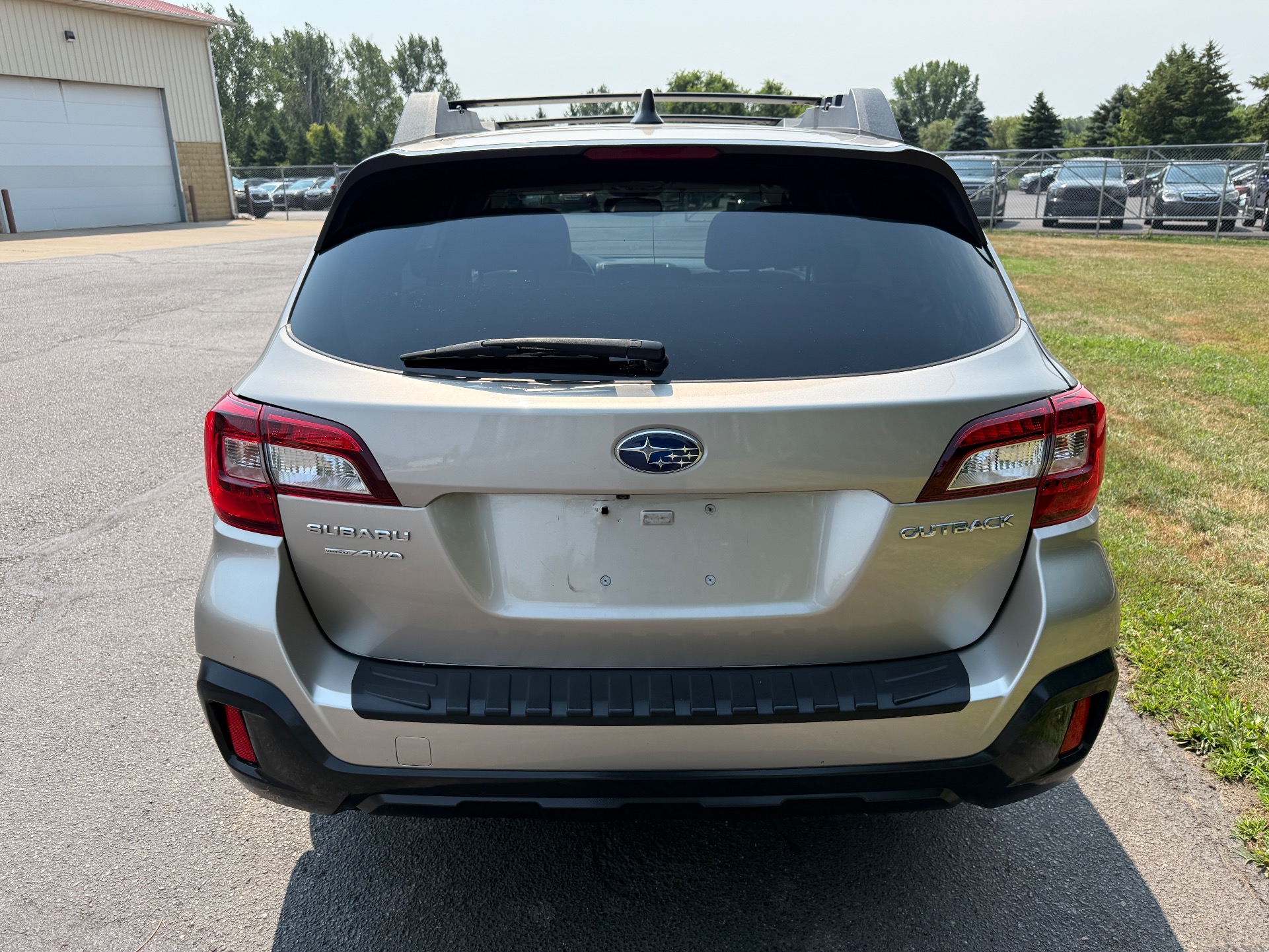 subaru outback 2018 4S4BSADC1J3357972 image subaru outback 2018 4S4BSADC1J3357972 image