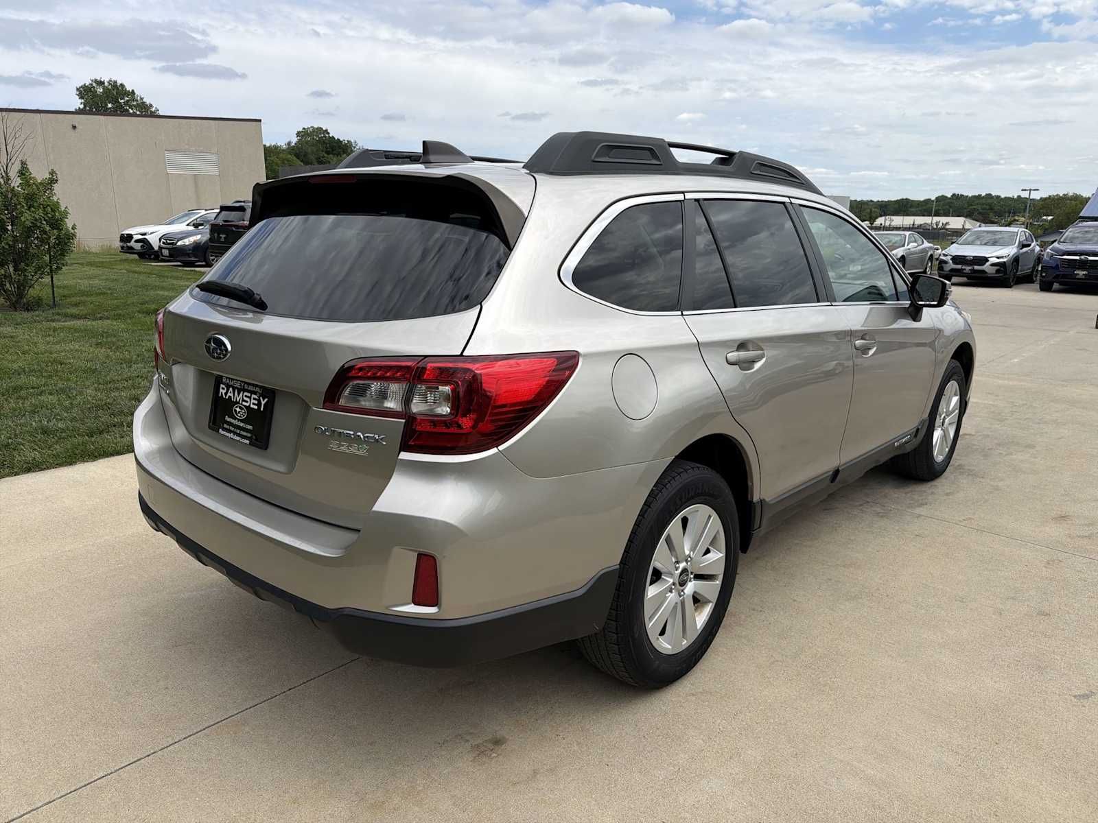 subaru outback 2017 4S4BSAHC9H3222730 image subaru outback 2017 4S4BSAHC9H3222730 image