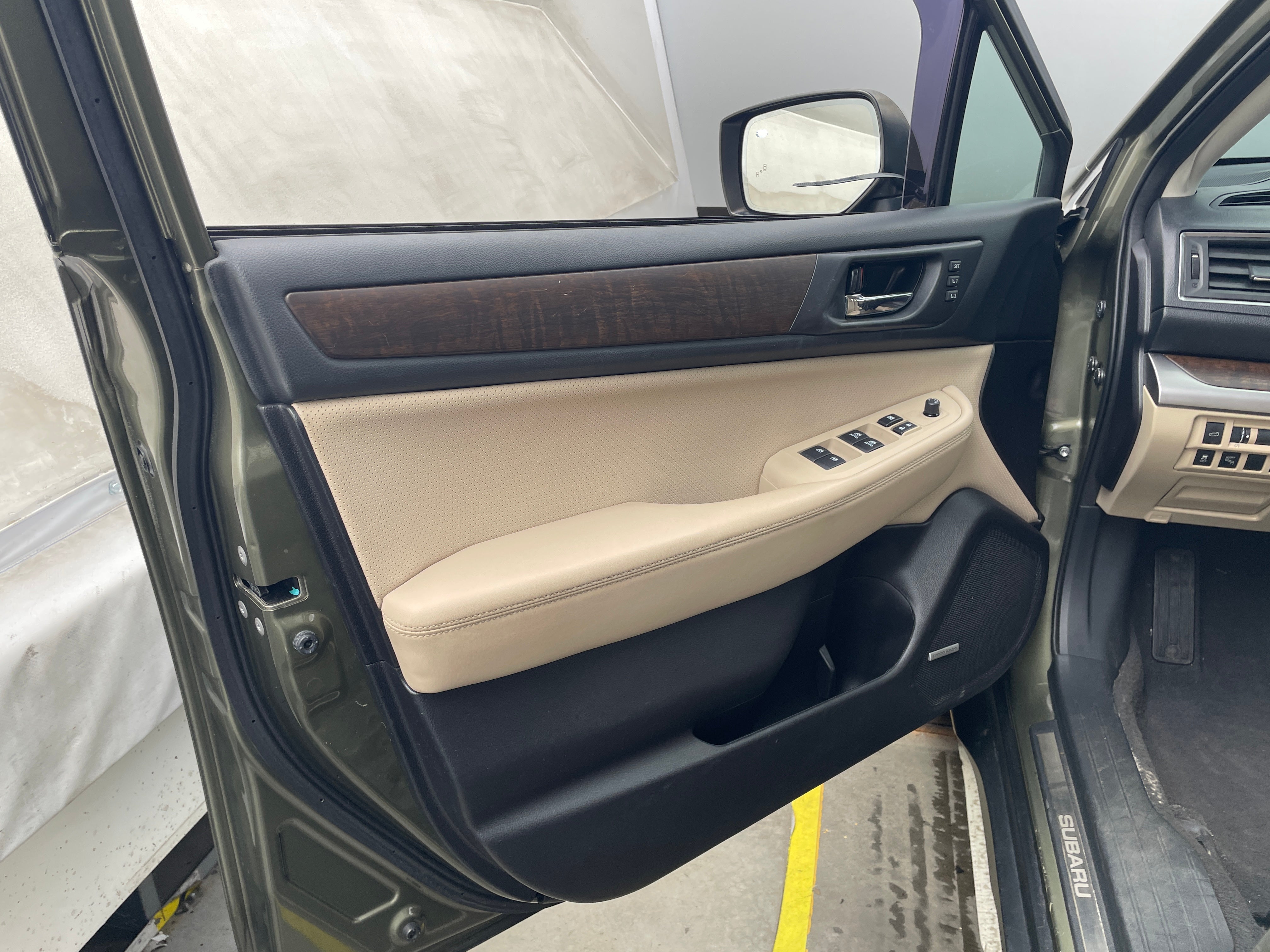 subaru outback 2017 4S4BSEKC5H3388419 image subaru outback 2017 4S4BSEKC5H3388419 image