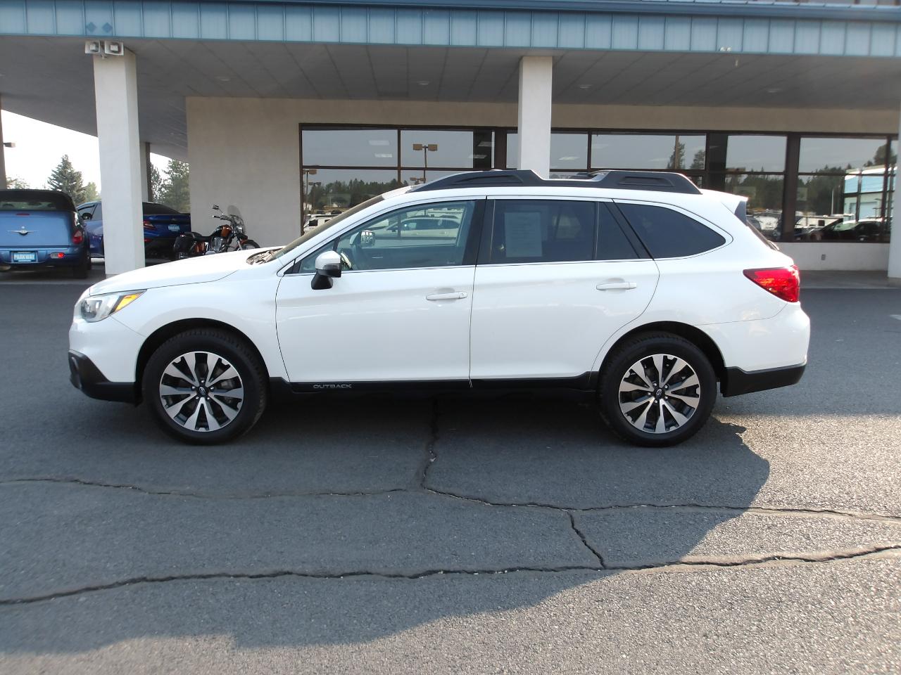 subaru outback 2017 4S4BSANC8H3295897 image subaru outback 2017 4S4BSANC8H3295897 image