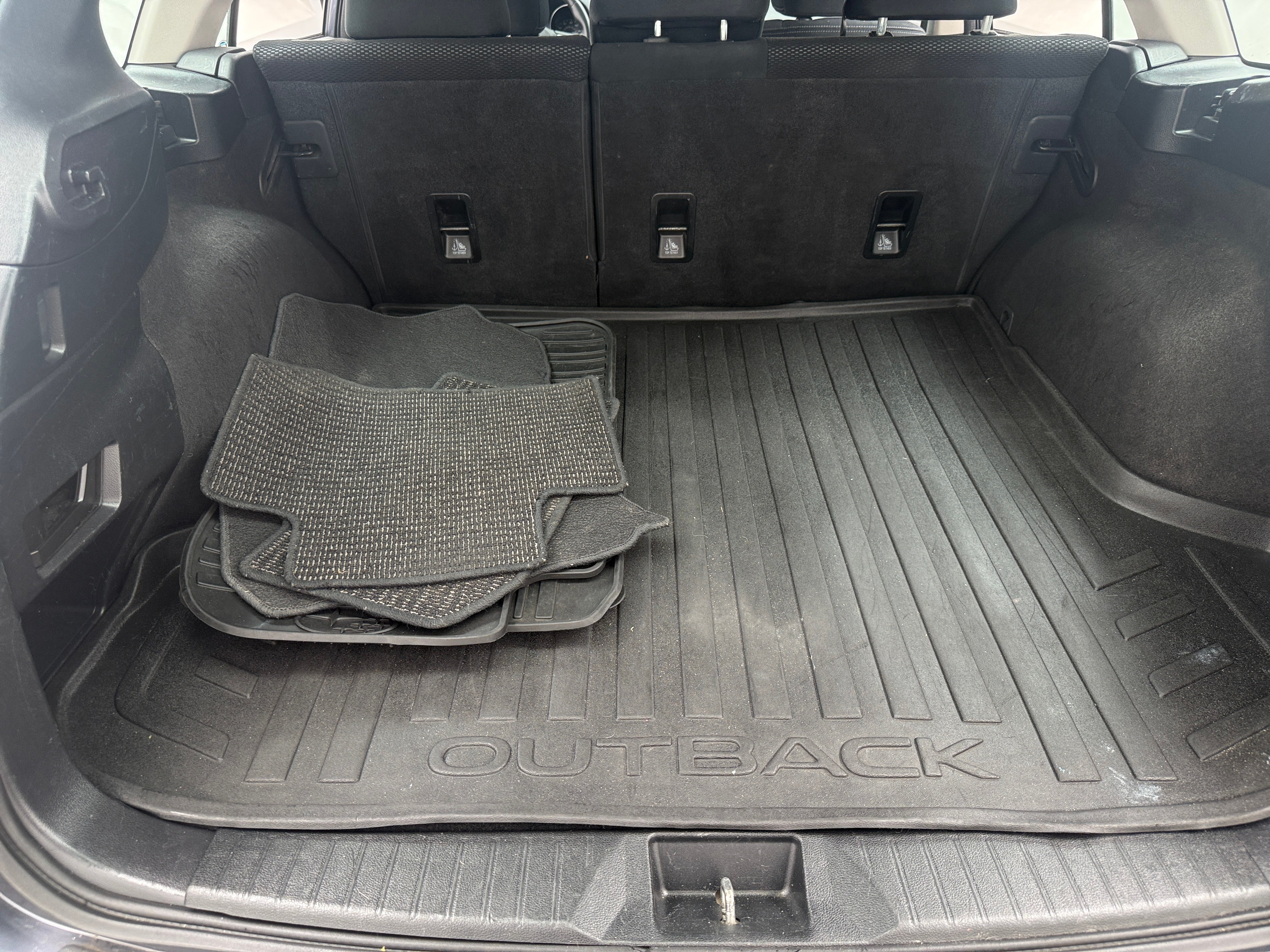subaru outback 2017 4S4BSAAC1H3214681 image subaru outback 2017 4S4BSAAC1H3214681 image