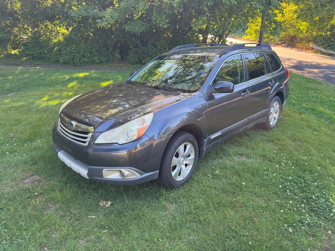 subaru outback 2011 4S4BRDJC6B2432058 image subaru outback 2011 4S4BRDJC6B2432058 image