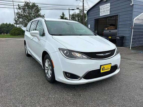 CHRYSLER PACIFICA 2017 2C4RC1BG0HR654058 image CHRYSLER PACIFICA 2017 2C4RC1BG0HR654058 image