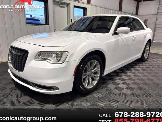 CHRYSLER 300 2015 2C3CCAAG8FH802004 image